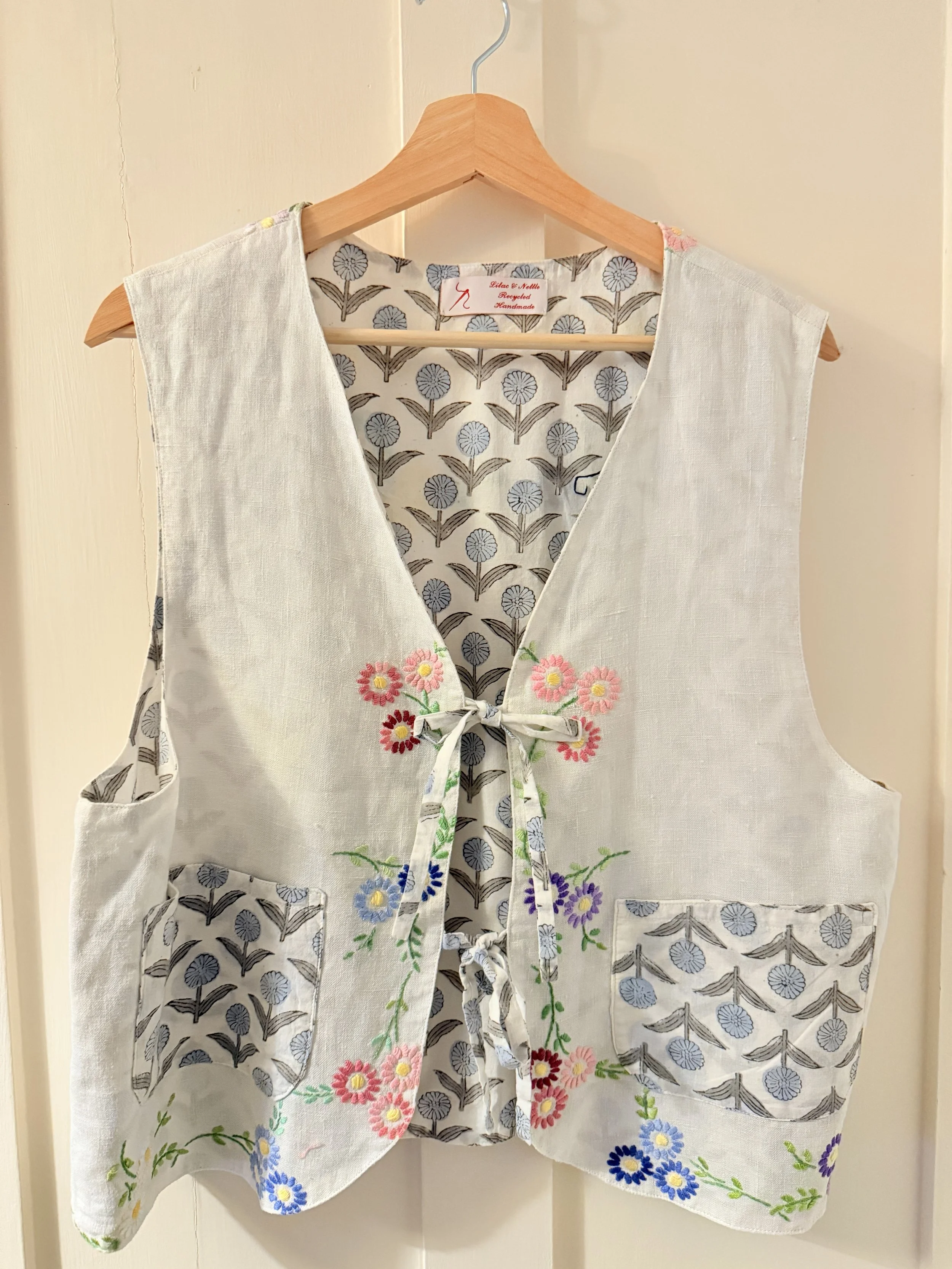 Vintage tablecloth flowers Waistcoat