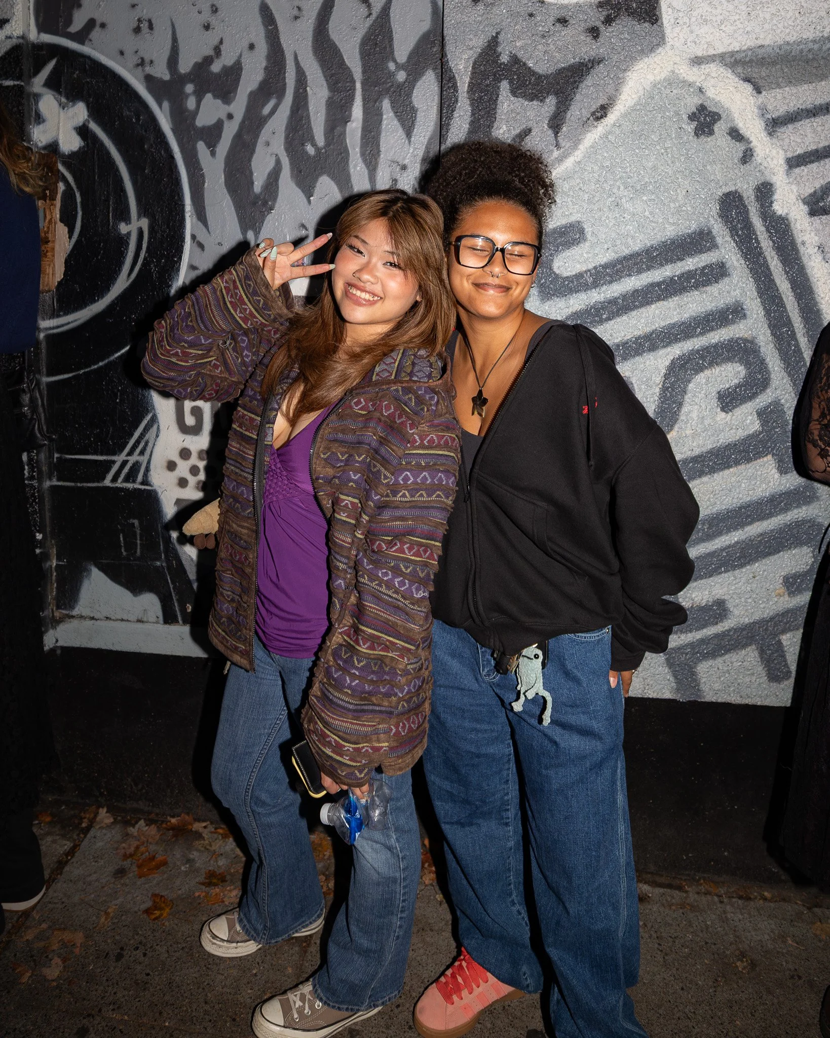 20260913_BLUSH_RED_TOUR_SEATTLE_WA_FANS_SYDNETH_006.jpg