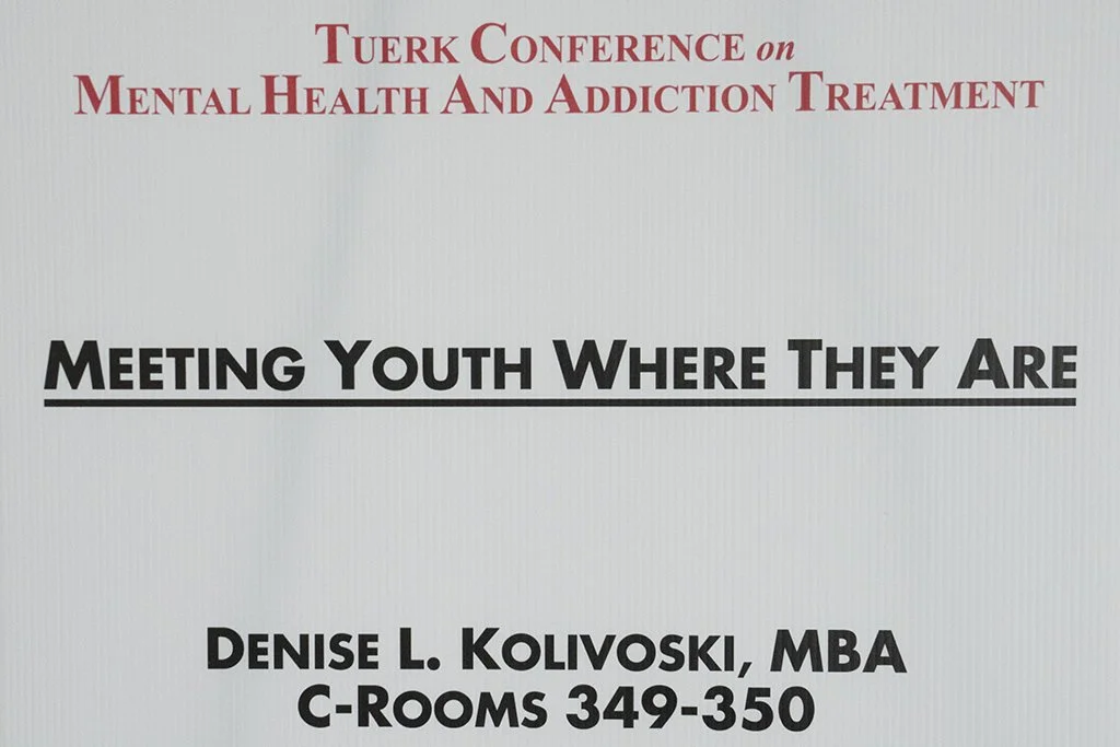 Meeting_Youth_001-1024px.jpg