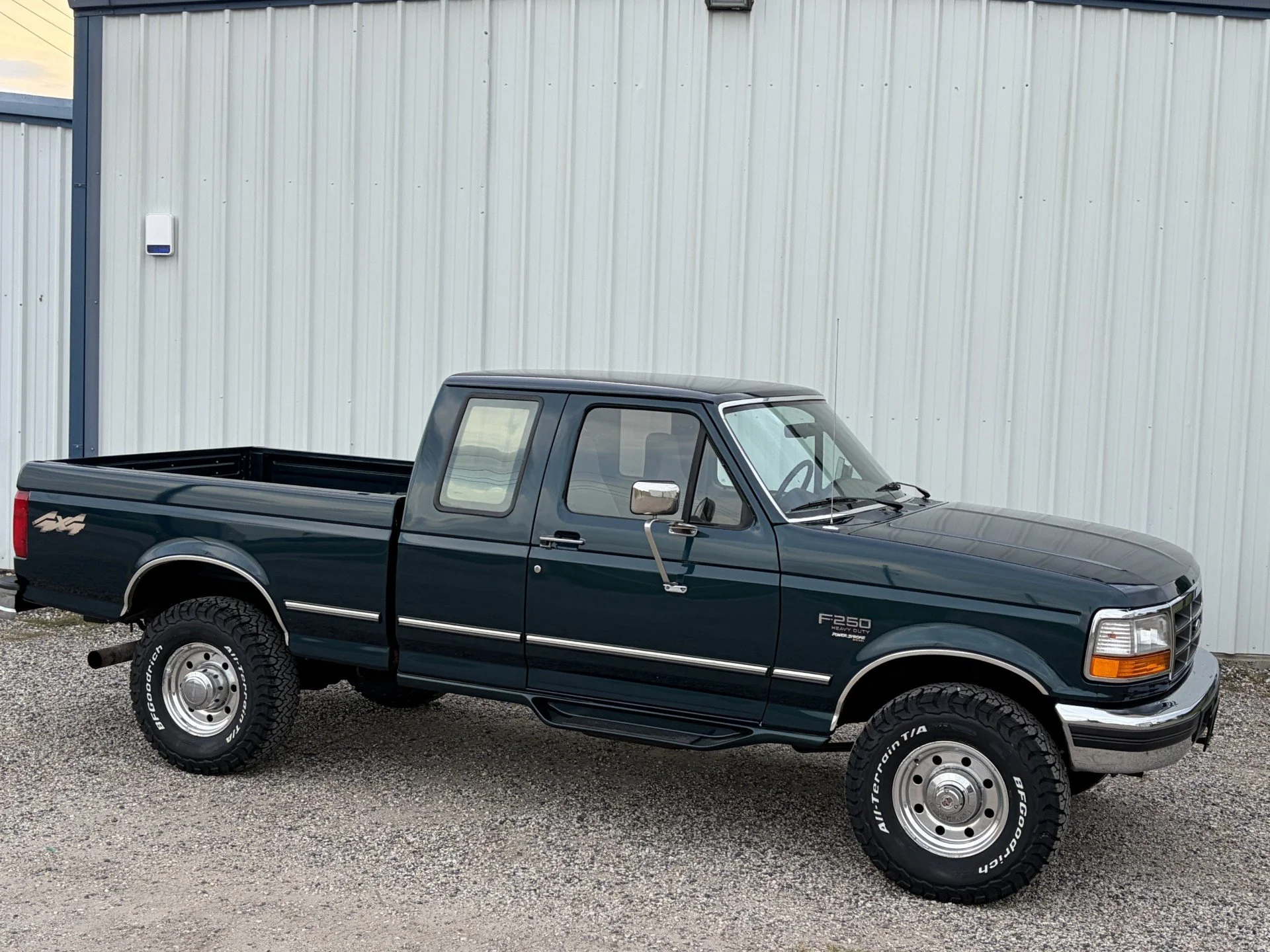 1997 Ford F250 XLT Supercab Short Bed 7.3 4x4 w/ 57k Miles - 5 Speed Manual