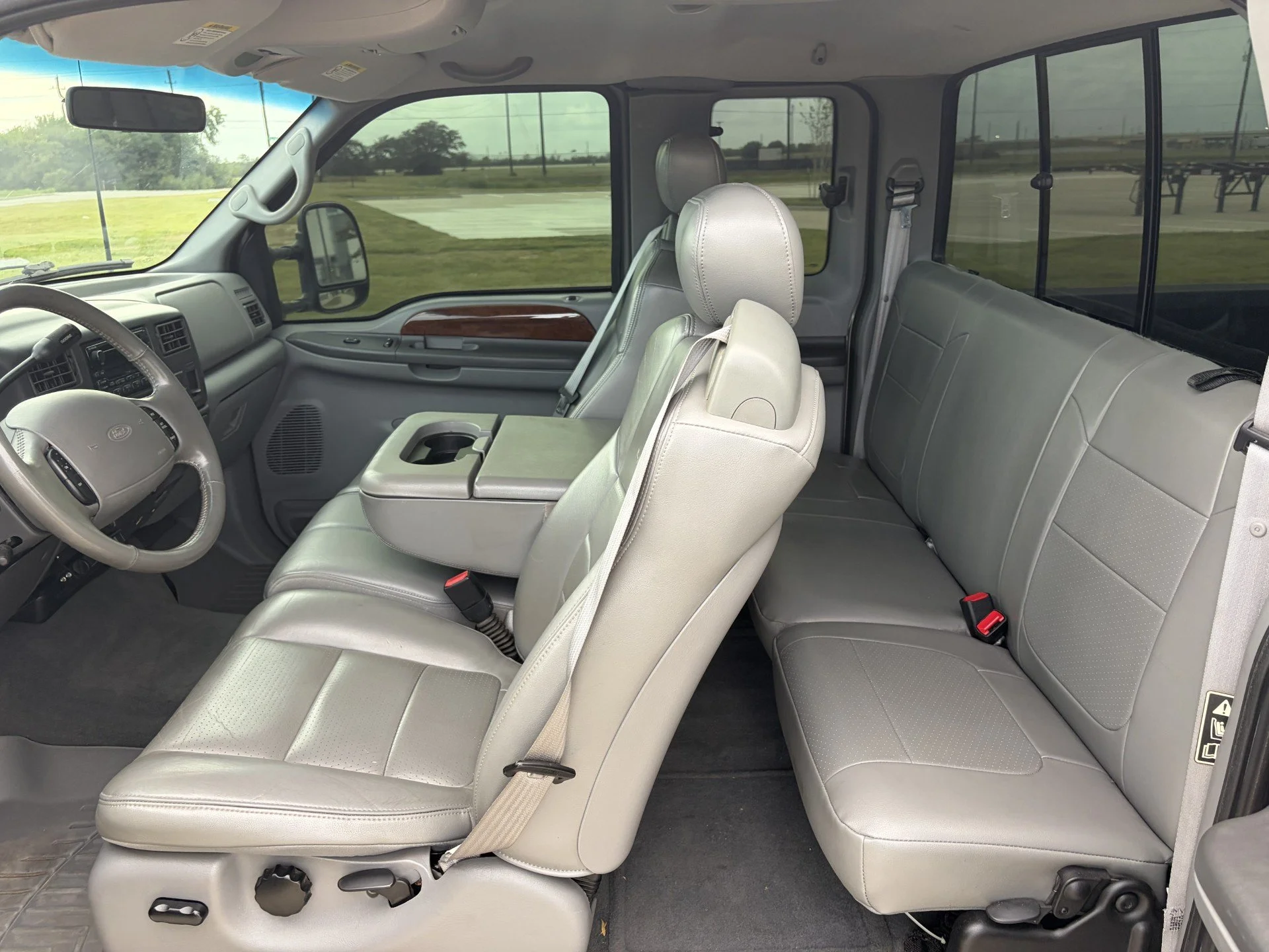 02 F250 3.jpg