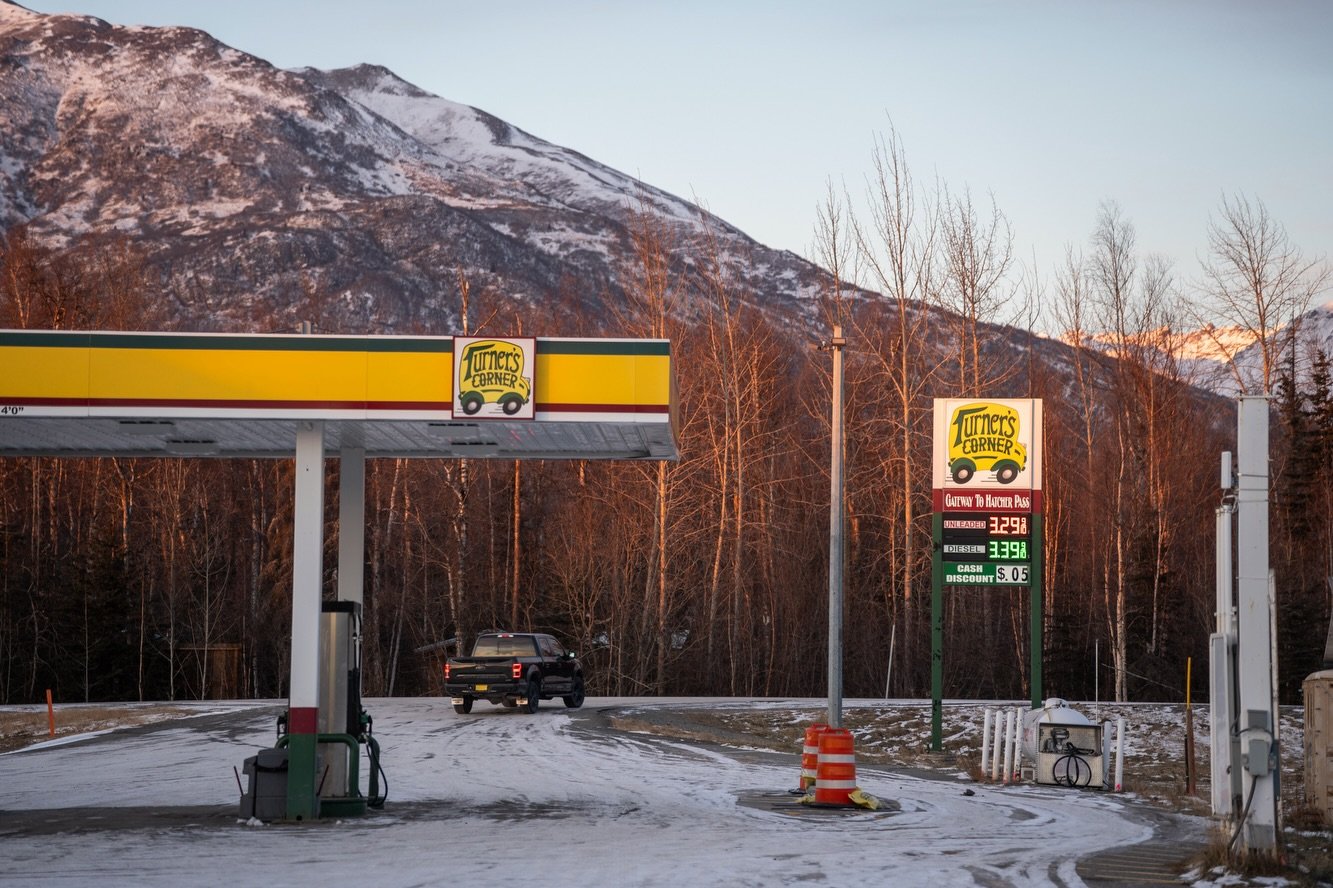 We&rsquo;re excited to spotlight Turner&rsquo;s Corner, the iconic Yellow Store perfectly located at the gateway to Hatcher Pass. Whether you&rsquo;re heading up to Skeetawk to ski or snowboard, or spending the day sledding in the mountains, it&rsquo