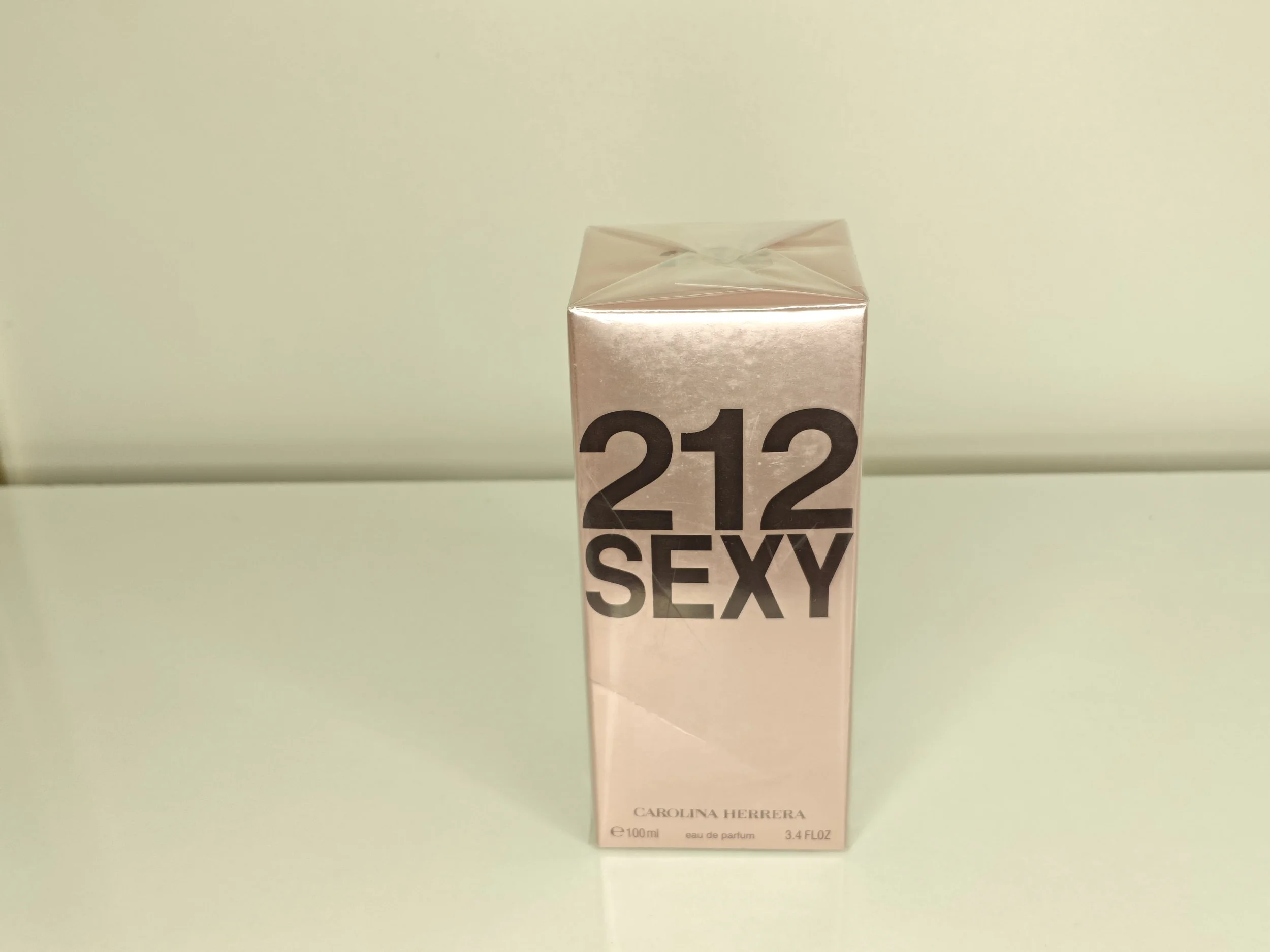 Carolina Herrera 212 Sexy Kadın EDP Parfüm