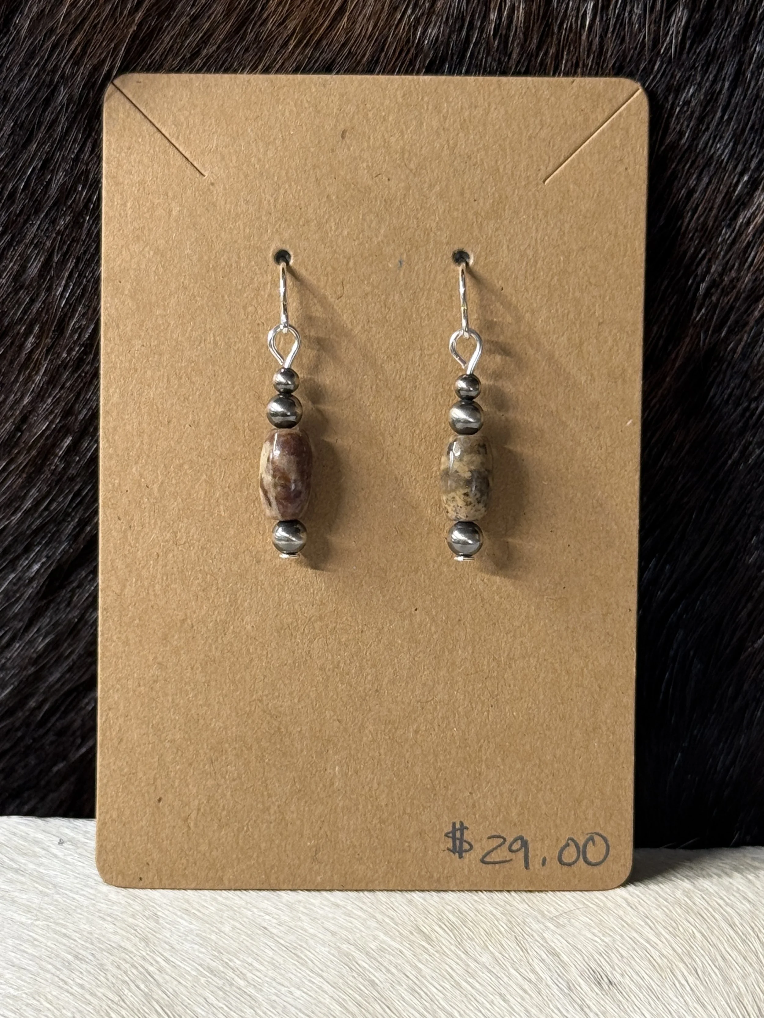 KJC26-109 Arizona Wild Horse and Navajo-Style Pearl Earrings