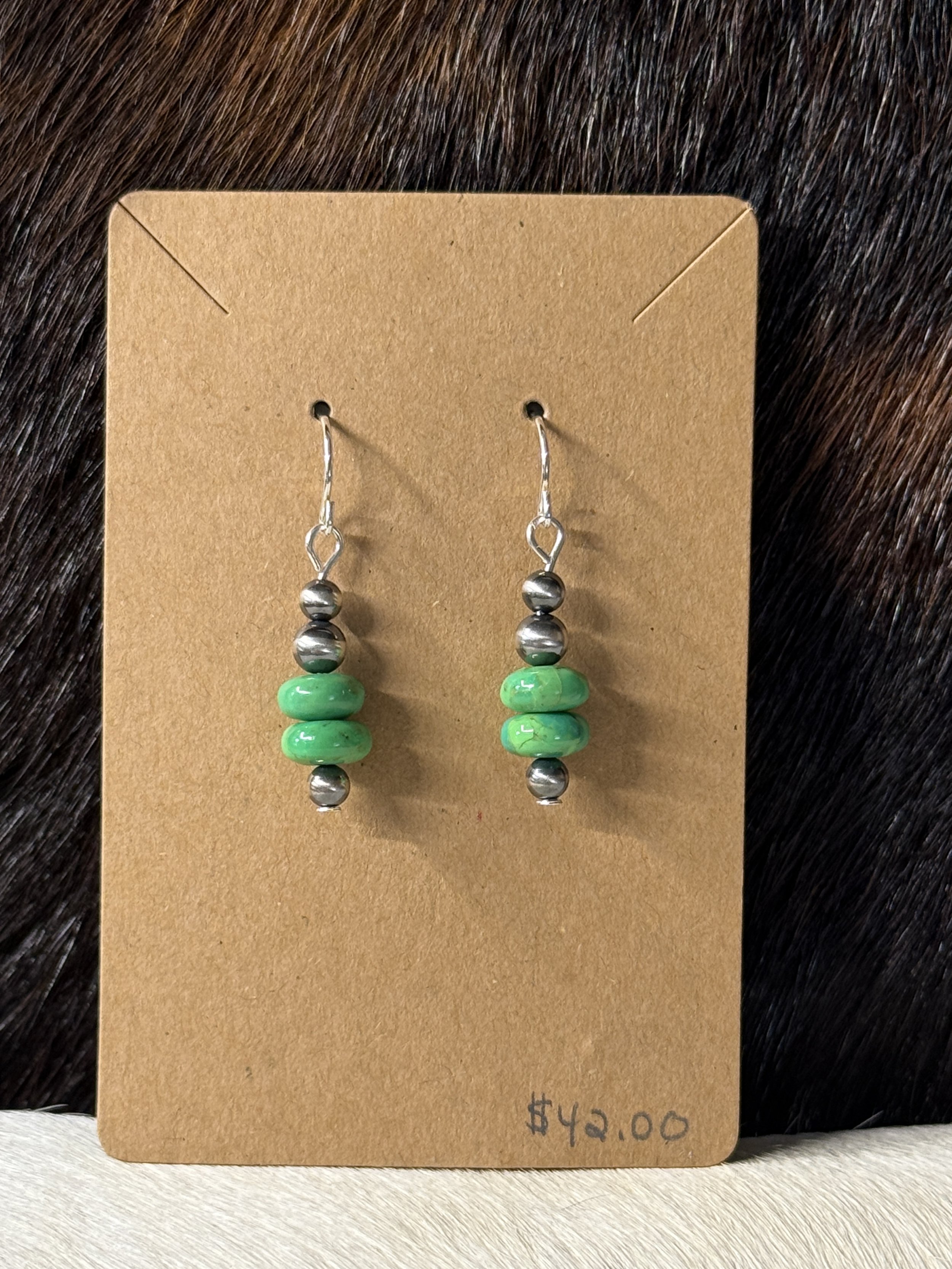 KJC26-149 Navajo-Style Pearls and Spiny Oyster