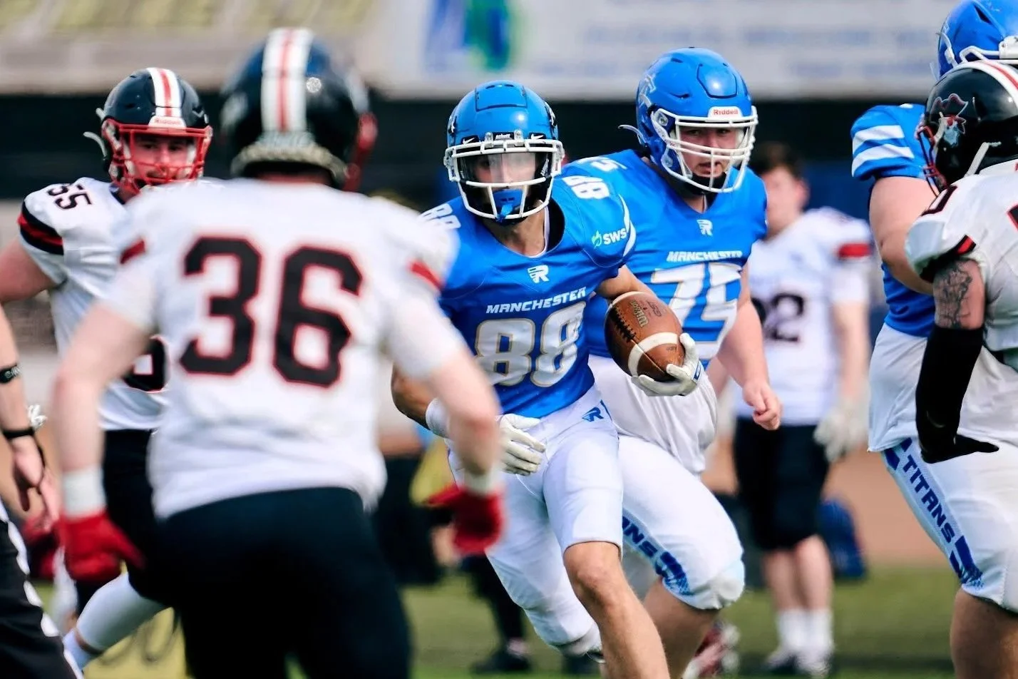 Titans Double Header in the Manchester Sun