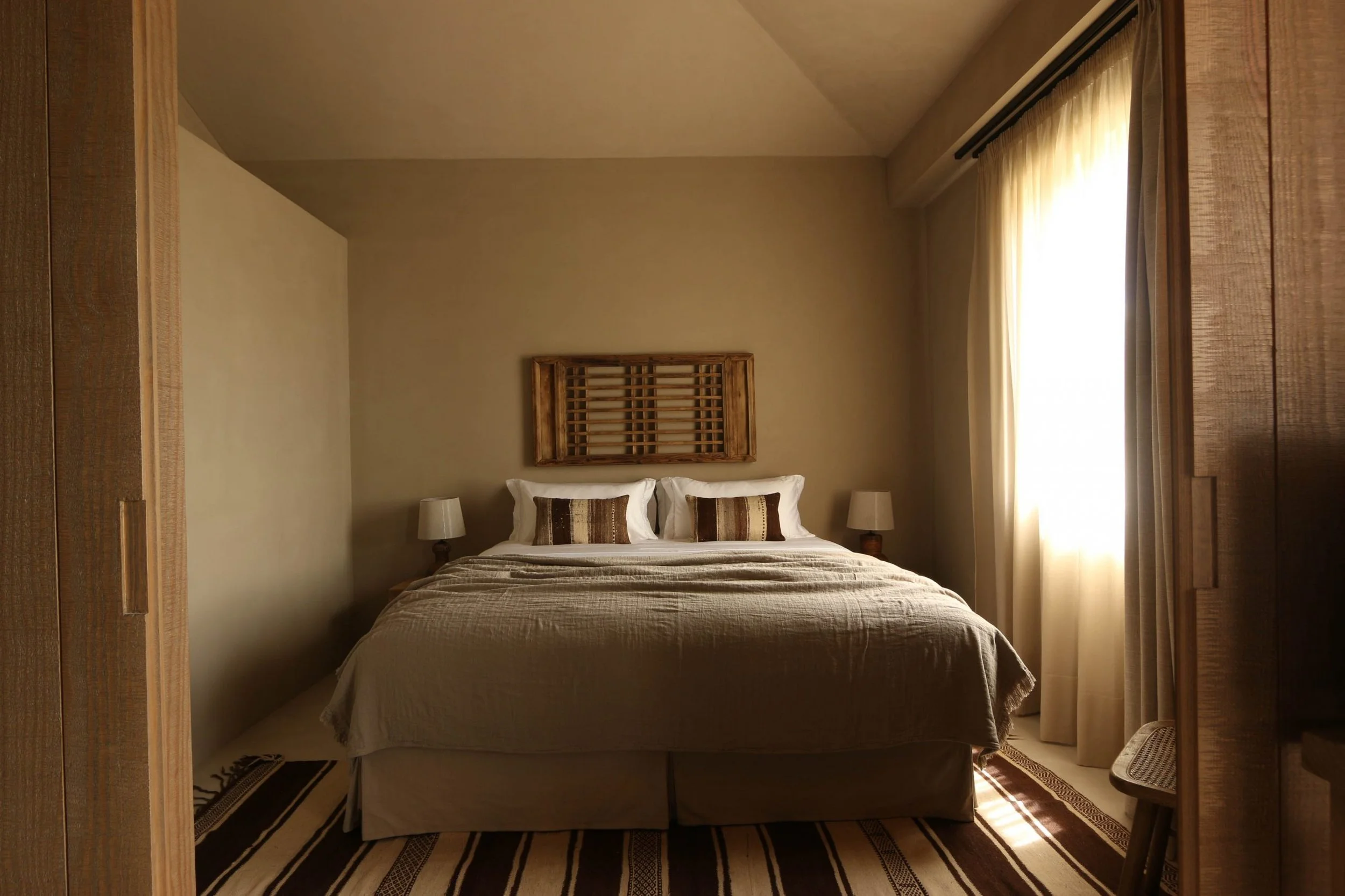15-bedroom-suite-chamine.jpg