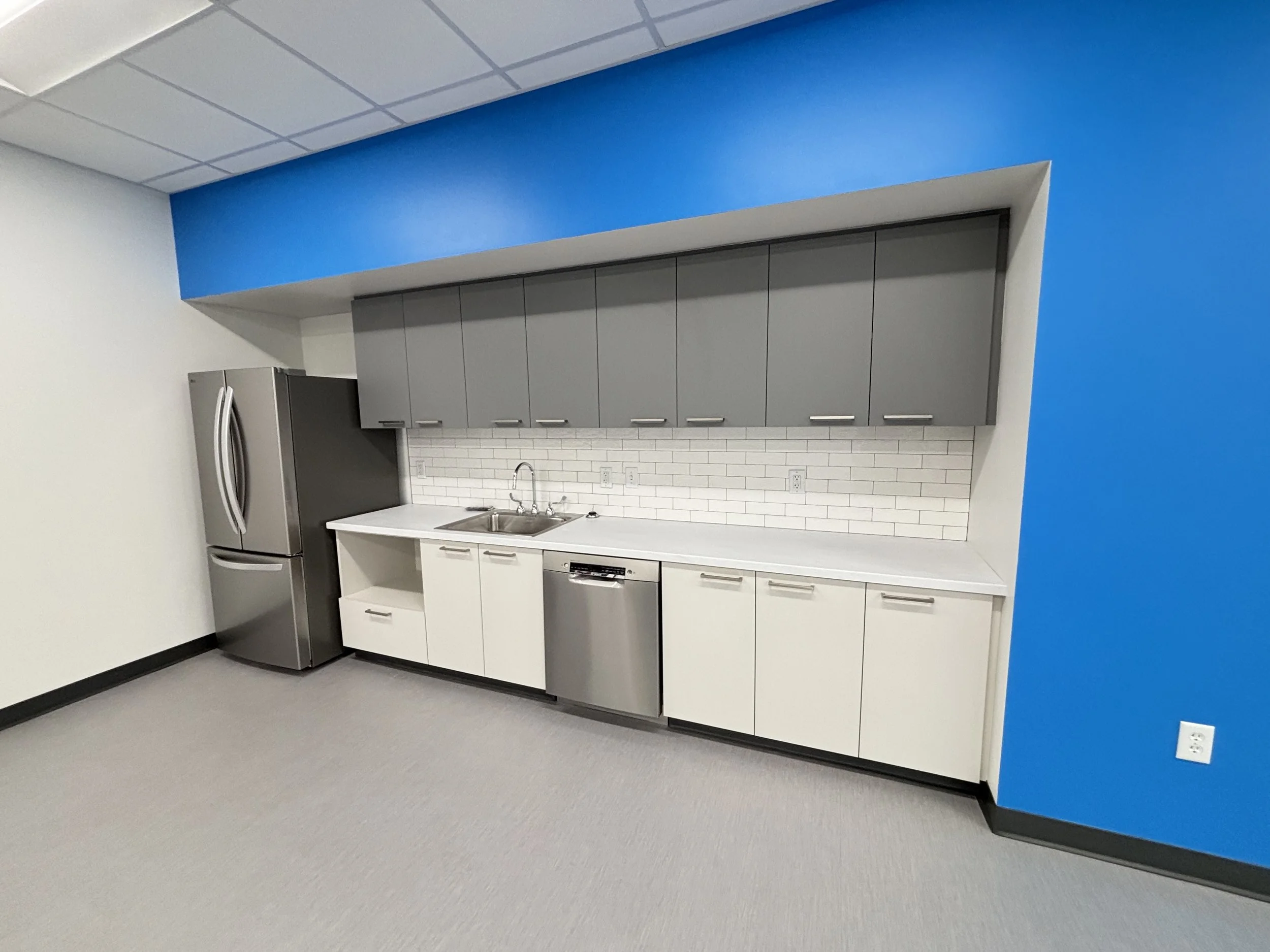 2025-11-24 1365 Kitchenette Close.jpg