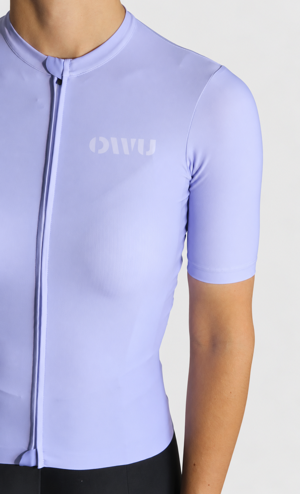 Pale Lilac Cycling Jersey Close-Up.png