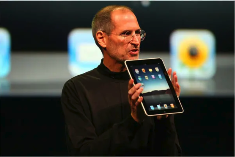 Unveiling the iPad (2010)