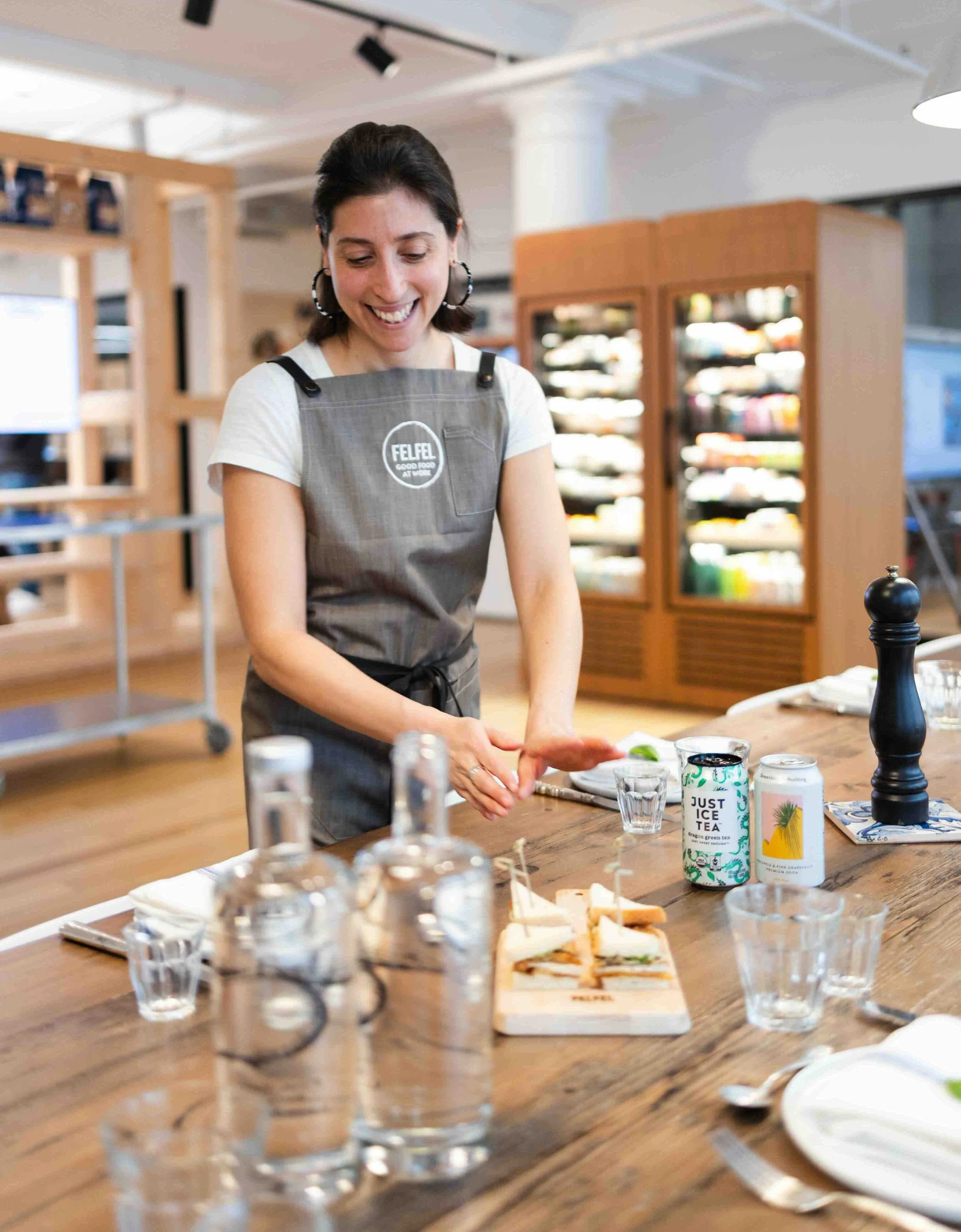 Wellbeing in Offices made easy with FELFEL Team