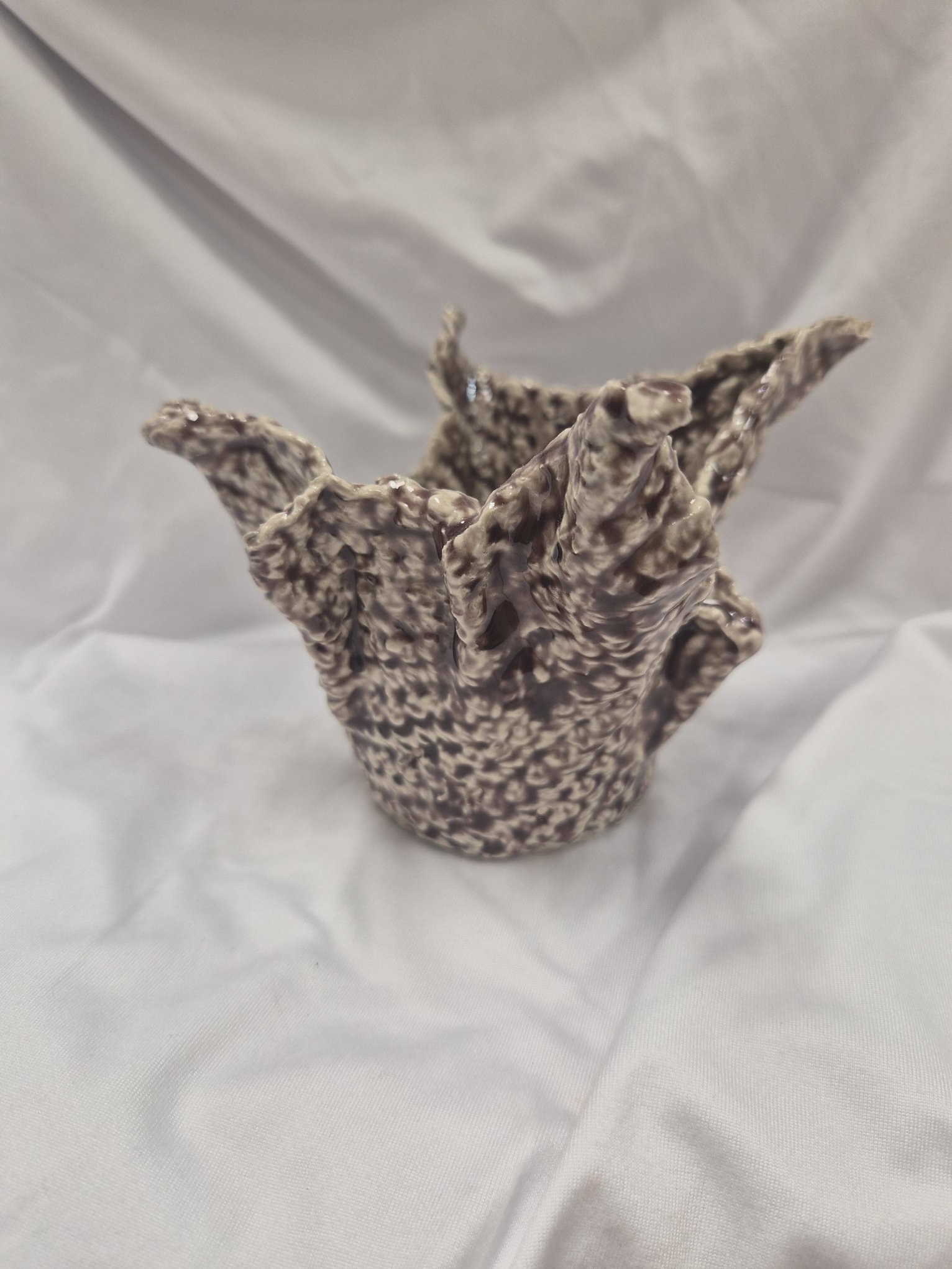 crochet  pencil holder 1.jpg