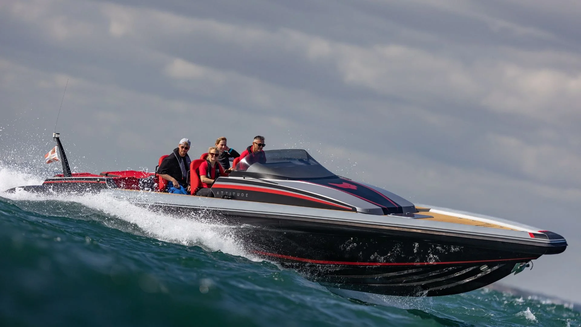 What Luxury Powerboat Charter Clients Actually Care About (and it’s not always the boat)