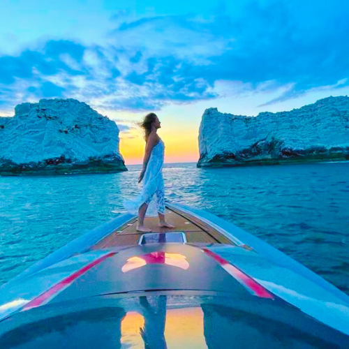 the needles luxury powerboat charter rib lymington.png