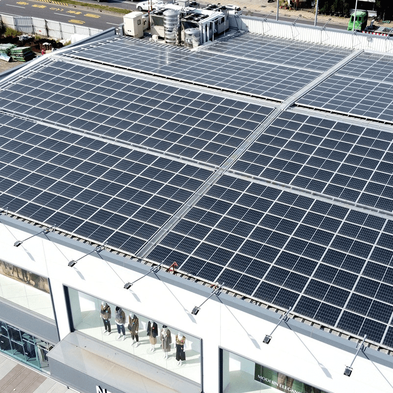 Are Commercial Solar Panels Worth It for Businesses?