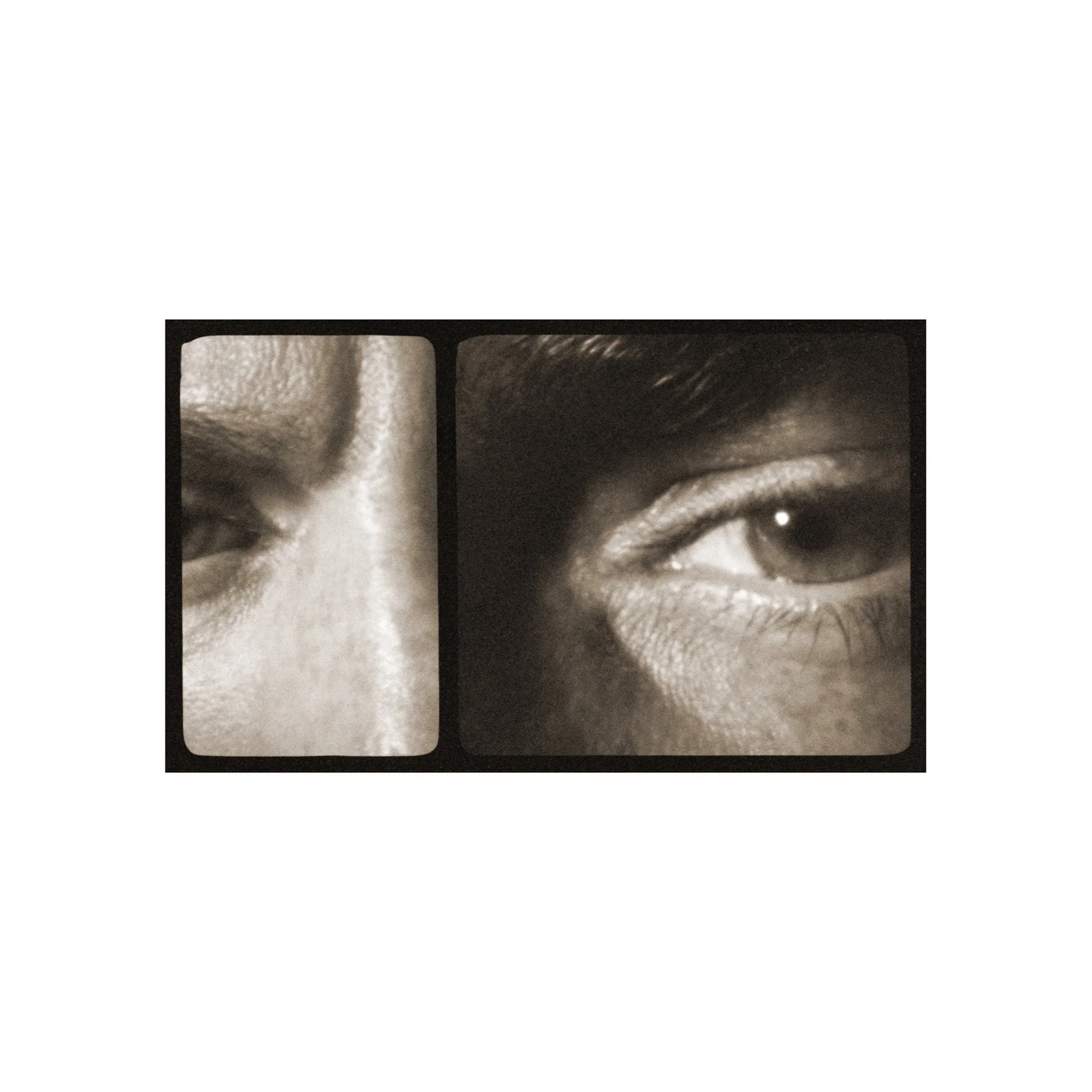 2025
Platinum Palladium
in-camera diptych from artist-made pinhole camera