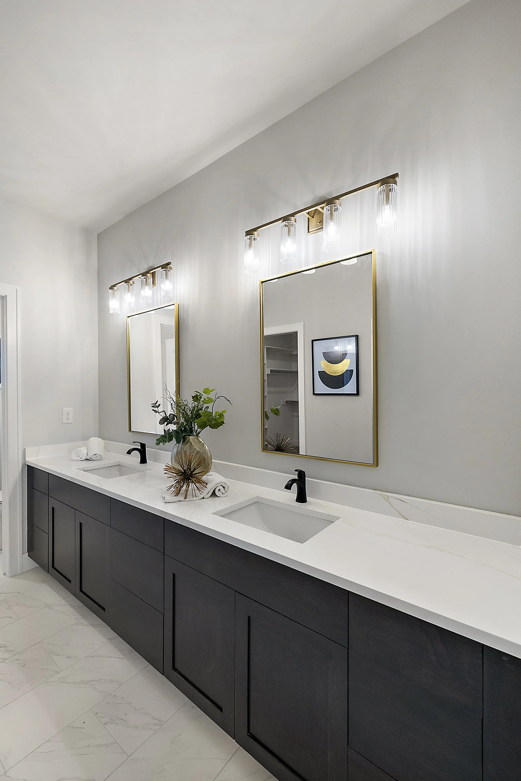 54946 Rose Terrace-37.jpg