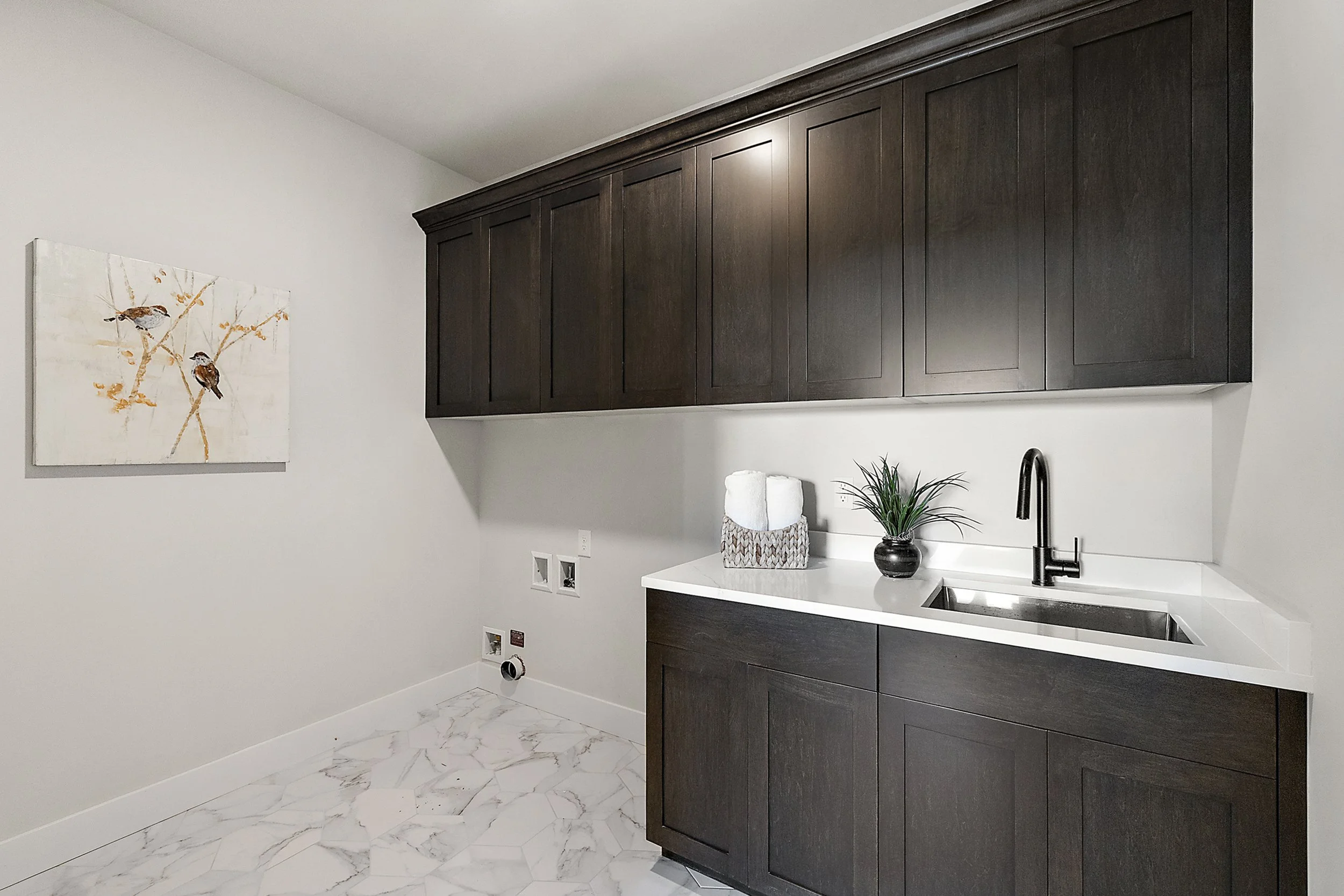 54946 Rose Terrace-32.jpg