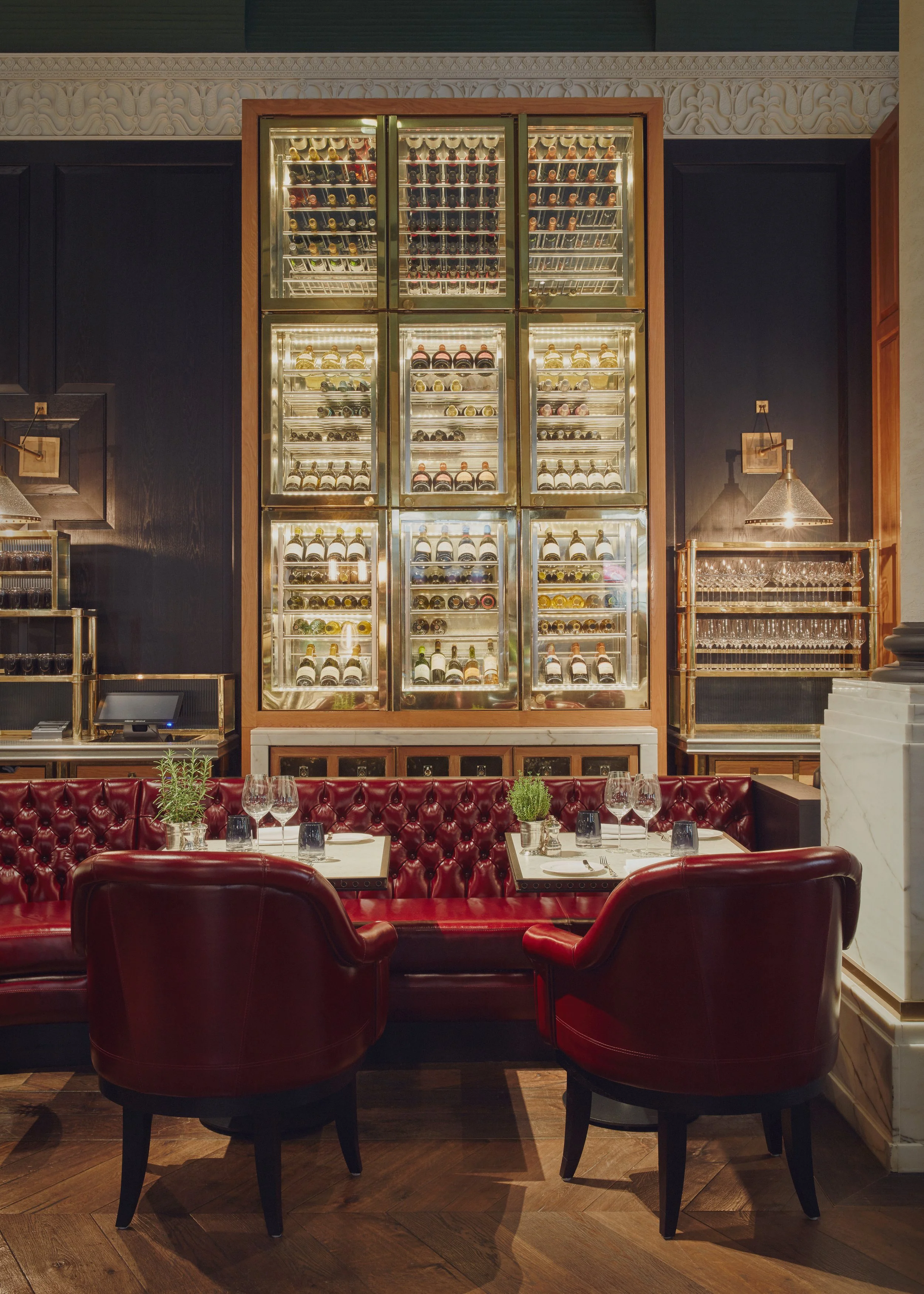 Design X Nada Kerridges Bar and Grill 3.jpg