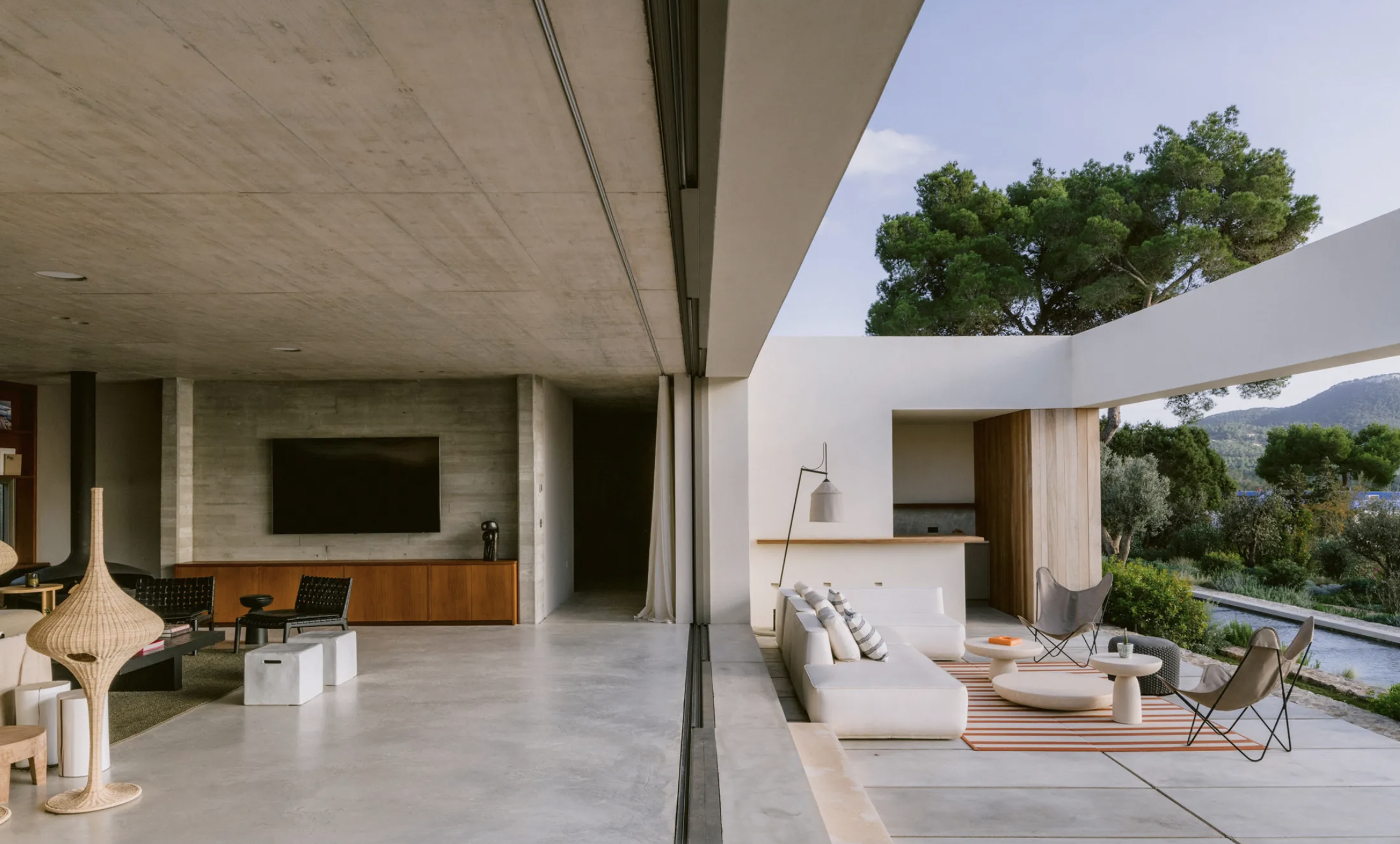 Design X Nada A Bold Architectural Retreat 5.png