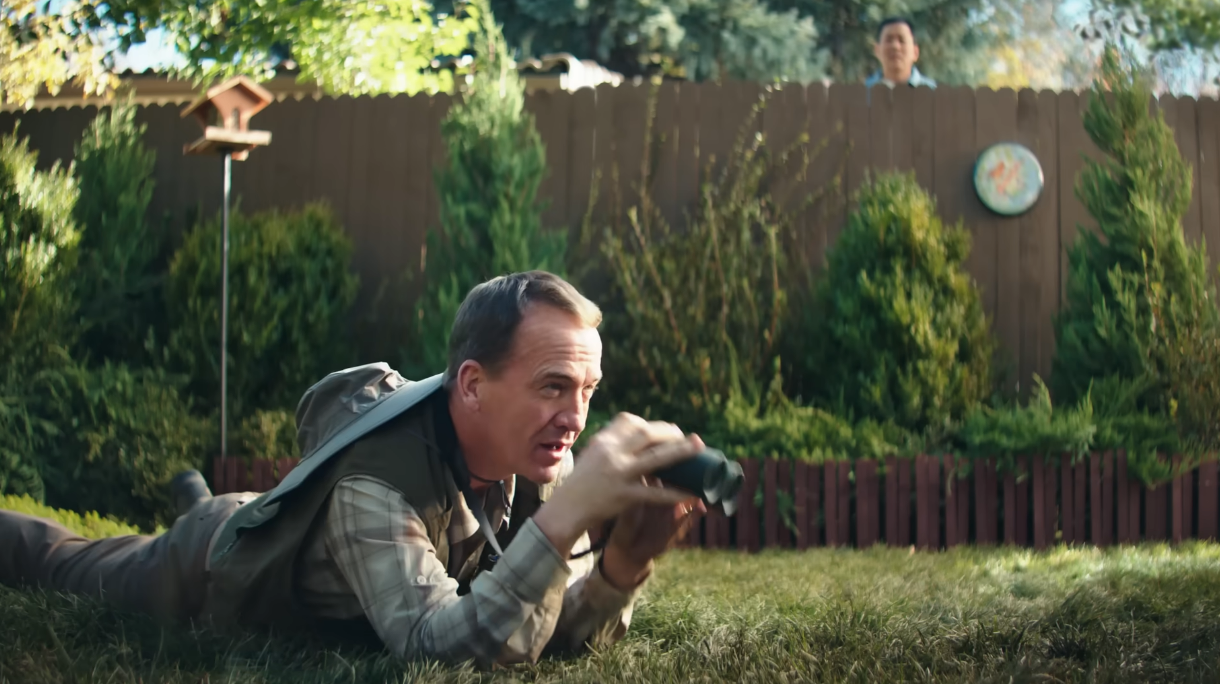 U.S. Bank Visa Signature Card. Bird Watching. Peyton Manning. Smartly. Commercial. Post Production. Producer. Editorial, Color Grade, VFX, Finish.