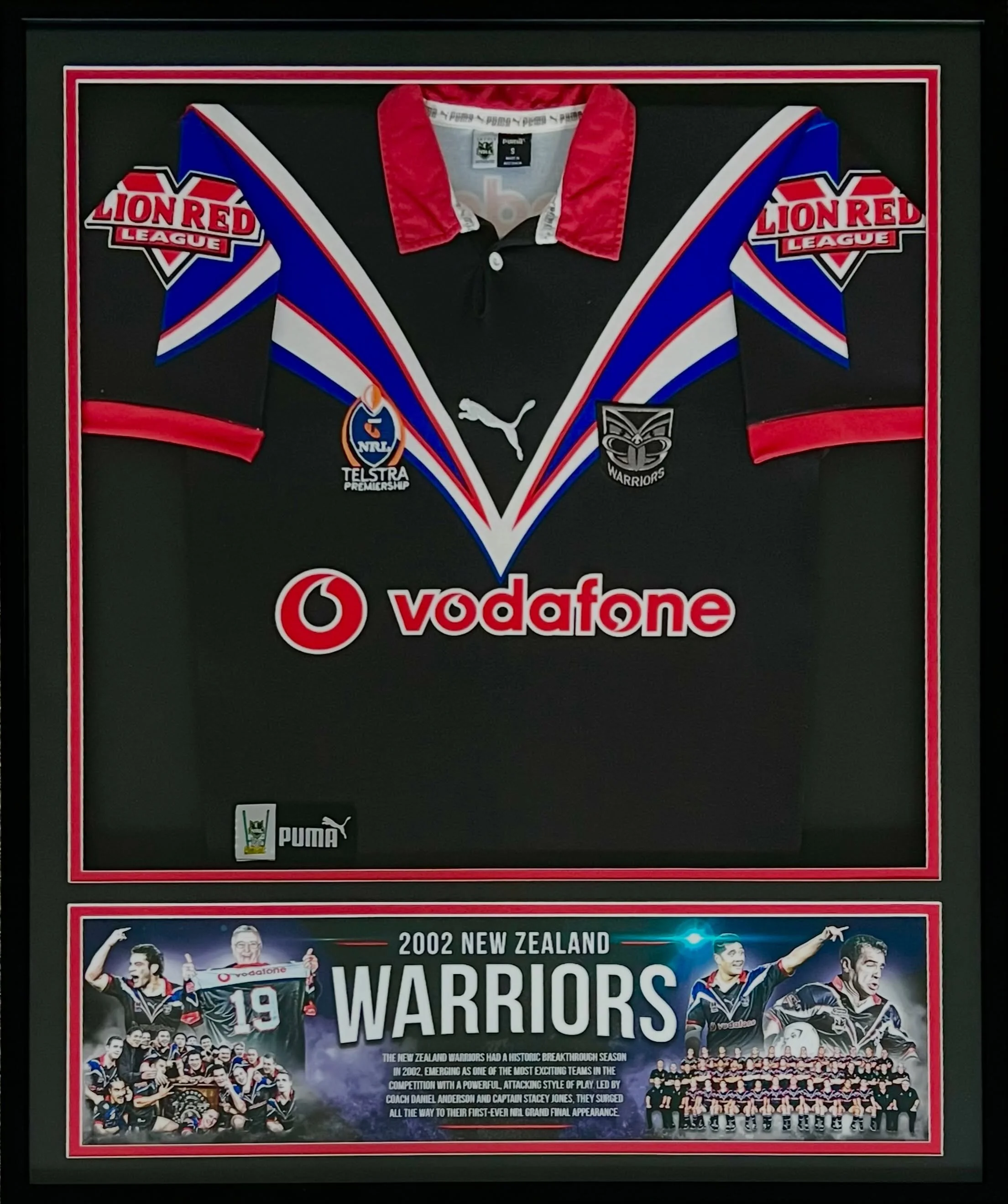 A custom designed 2002 Warriors Jersey frame for @julieleitch , featuring the 19th Warrior @sirmadbutcher .

Custom graphic thanks to @look.graphic.tees, along with a red and black double mat, finished off with UV99 glass.

This is frame 1 of 3, keep