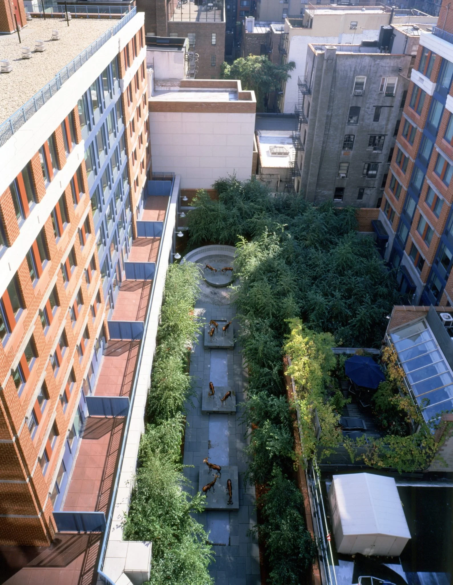 03-Impala_Exterior_Park-1588x2048.jpg