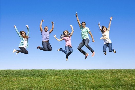 Fun-Group-of-Young-People-Jump-19461599-e1423824079788.jpg