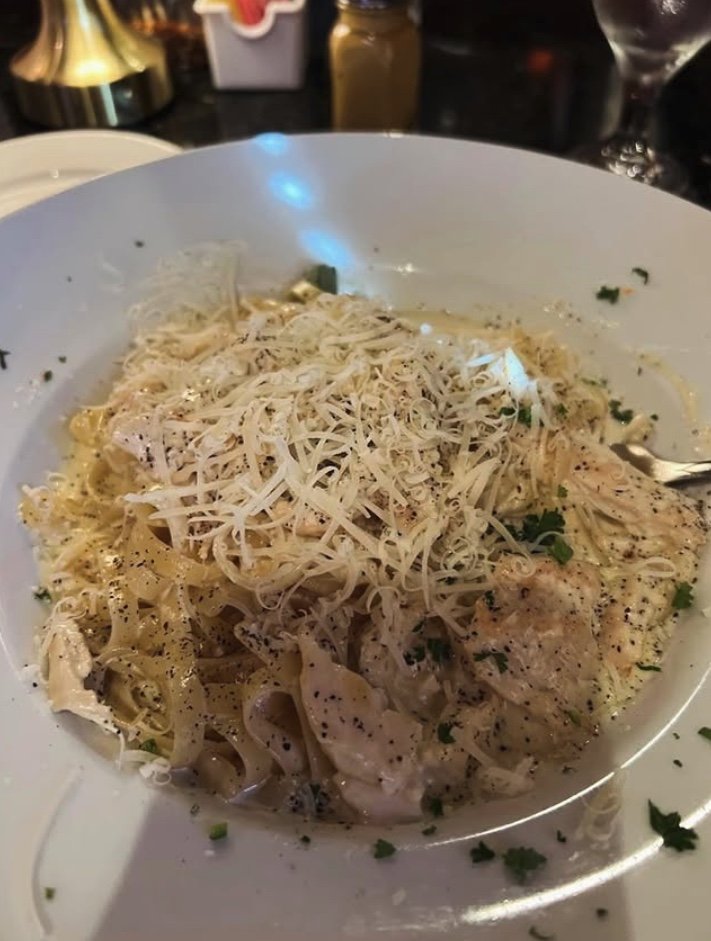 Fettuccine Alfredo with Chicken