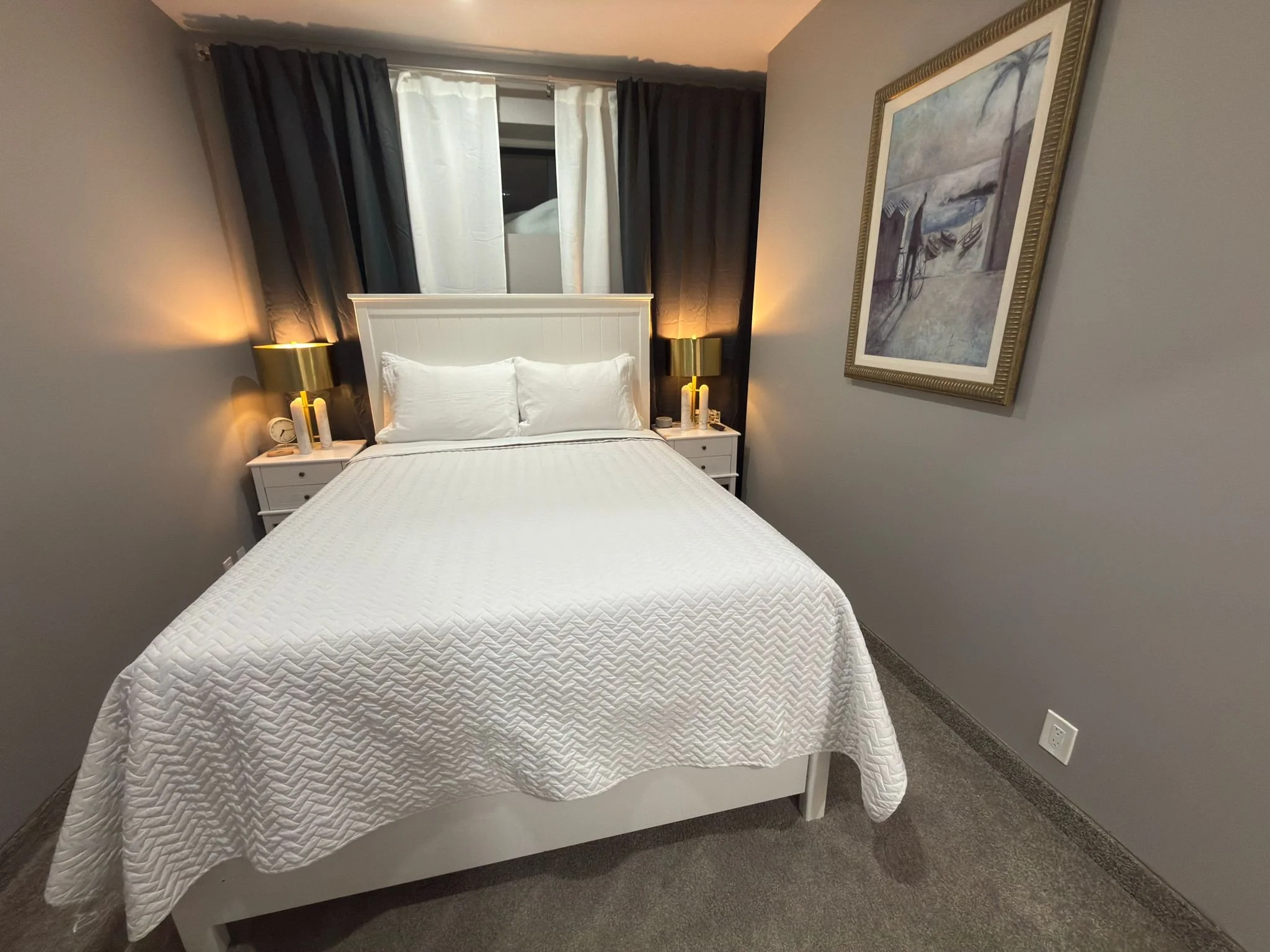 Bedroom 1 with private 2 piece washroom and shared 3 pieces washroom in hall (Queen)