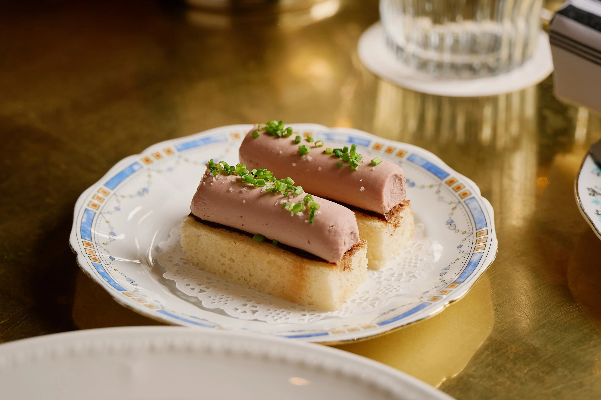 chicken liver parfait, brioche, onion jam, chives