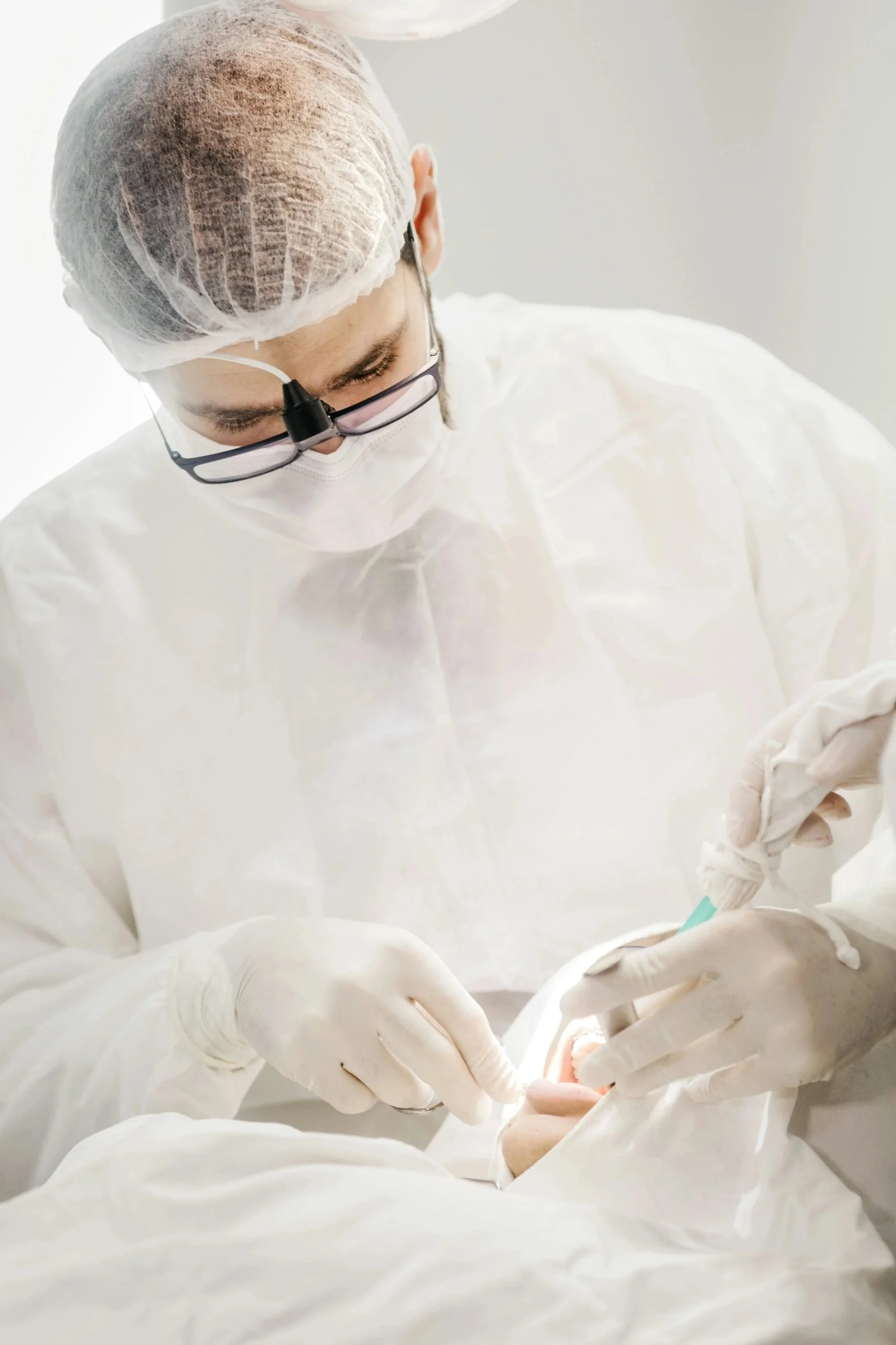 Simple &amp; Surgical Extractions