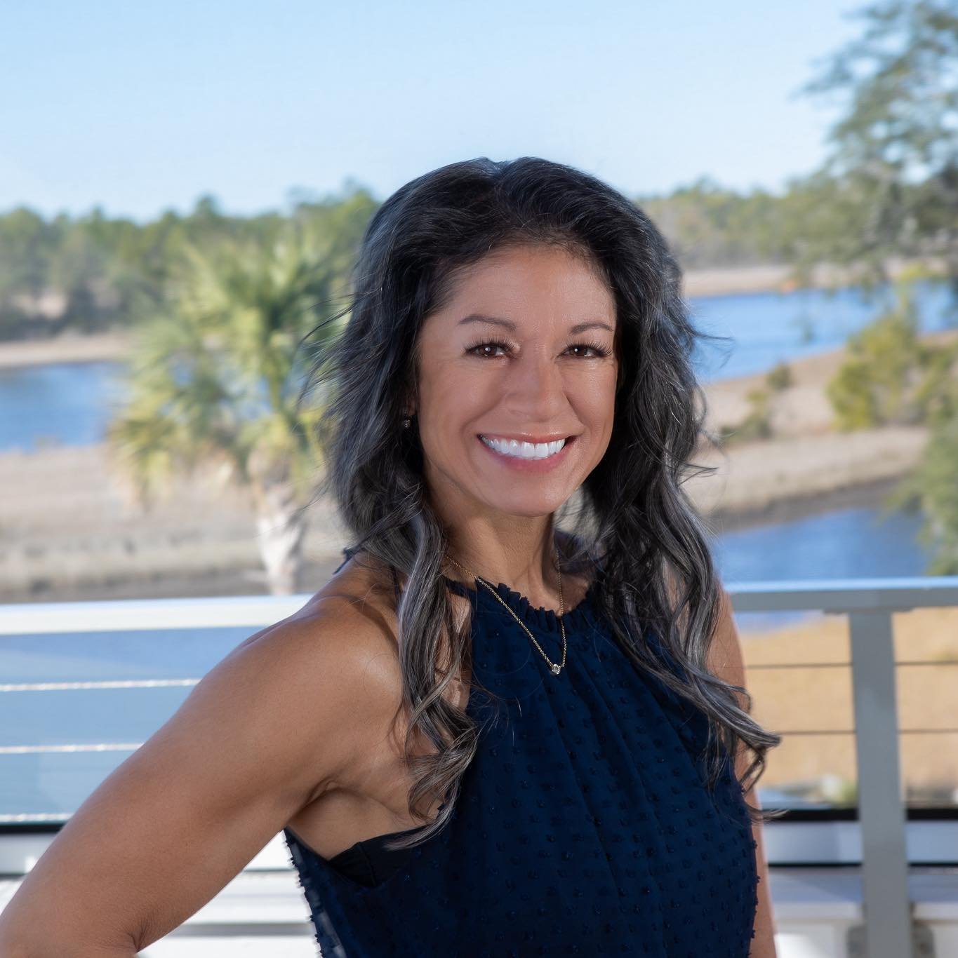 Terri M Snyder
