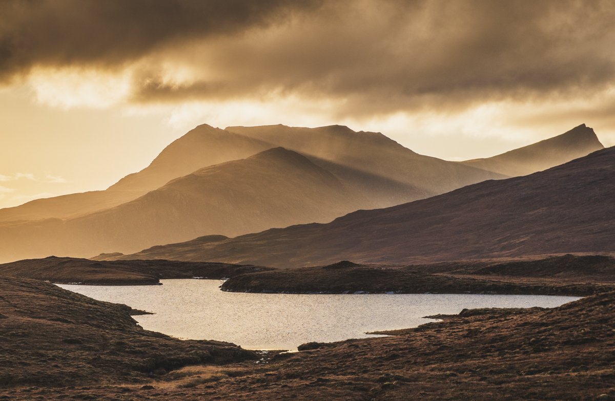 Feur Loch Golden Light Scenic Print