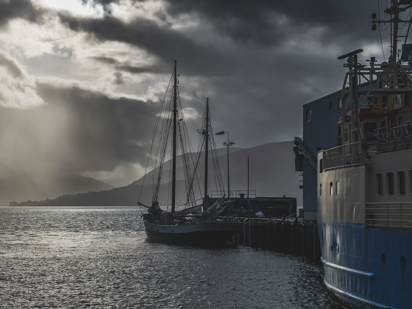 Plate 2: Ullapool Pier