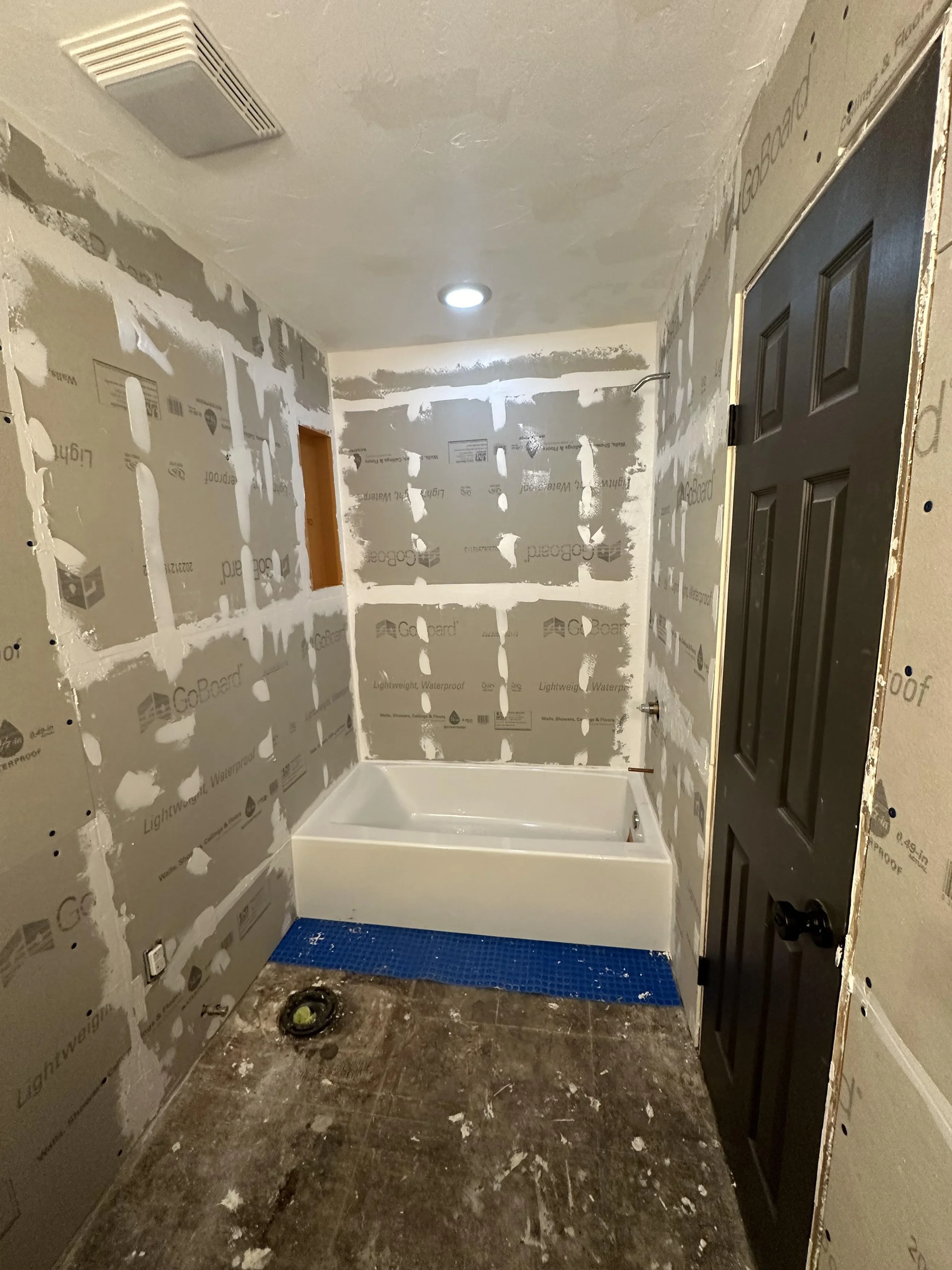 silly-question-can-you-use-a-shower-with-just-goboard-v0-2mrzhhynsapc1.jpeg.webp