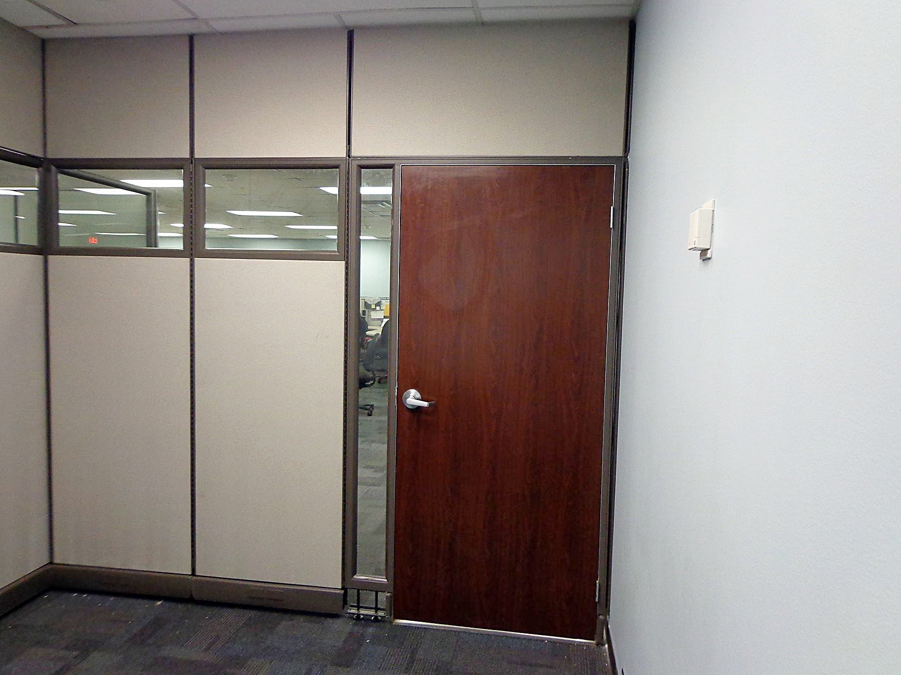 09 AO2 Door Full Height Wall.JPG