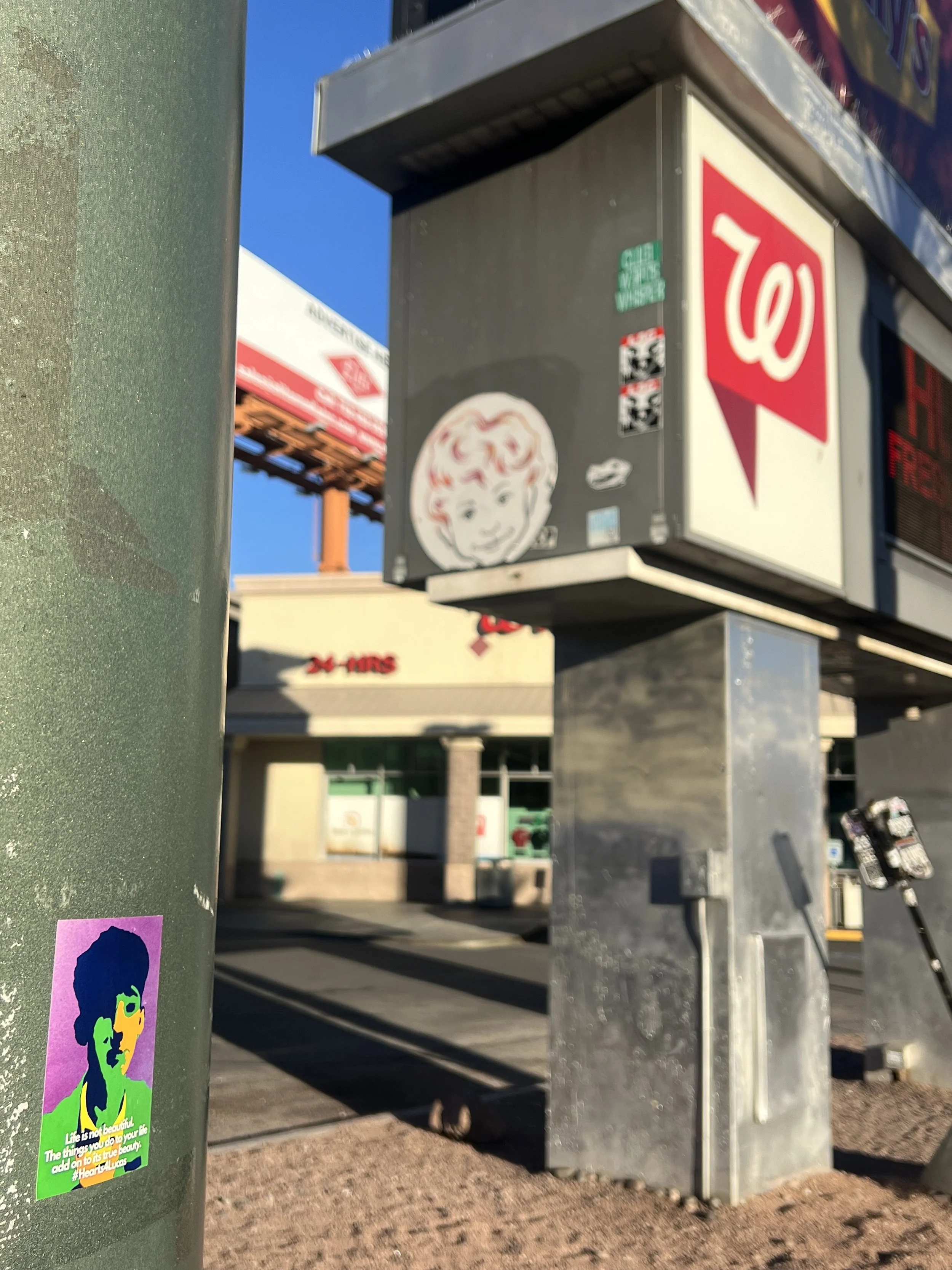 Las Vegas Strip (CLICK PHOTO)