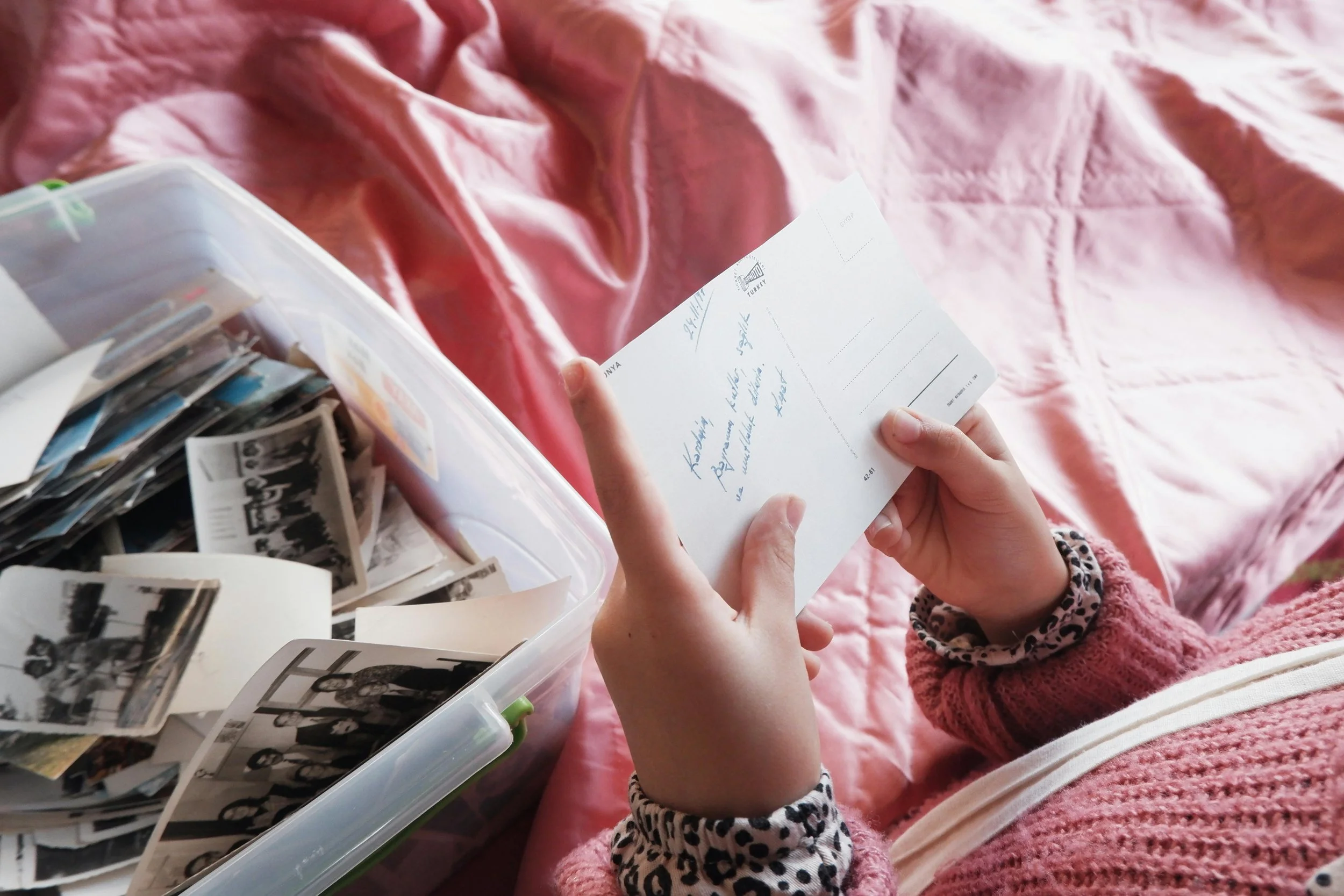 Three Signs It's Time to Document Your Parent’s Life Story