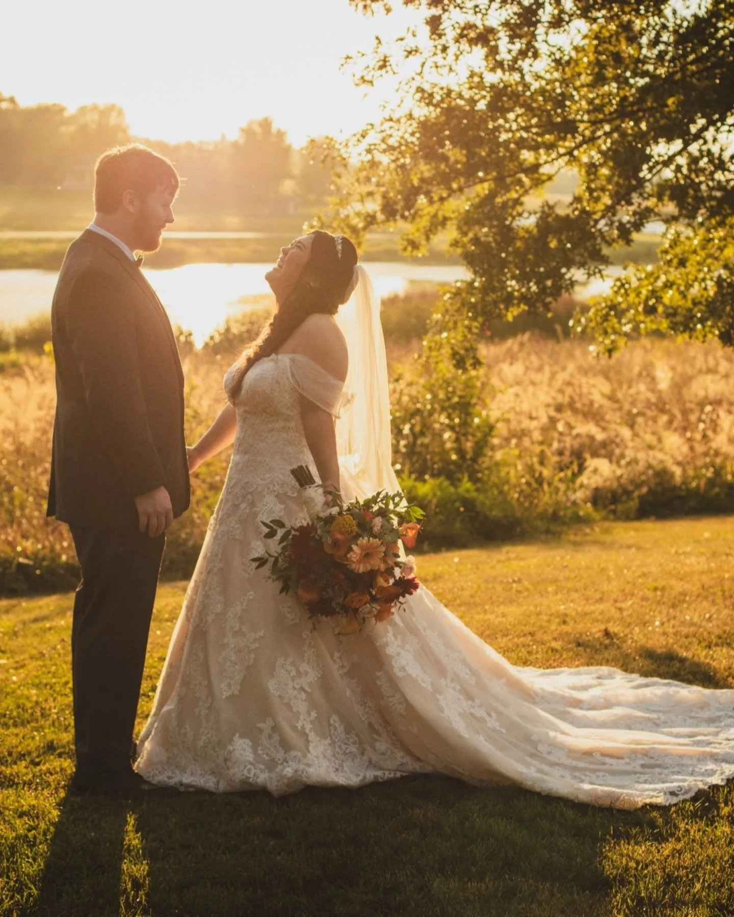 Allison &amp; Brandon 🍂 🌈 💗 
Again I can't stress enough how much I love and appreciate my wedding clients.  I've been balancing my health with a huge workload this fall. Everyone has been so patient and kind. I promise I'll start posting more reg