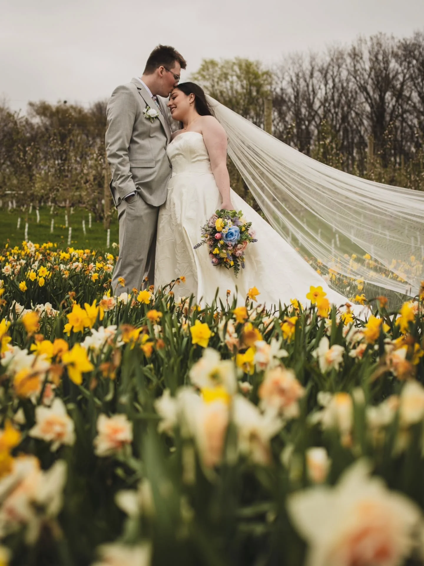 Who else is ready for a colorful spring? 🌻 🌹 🌷