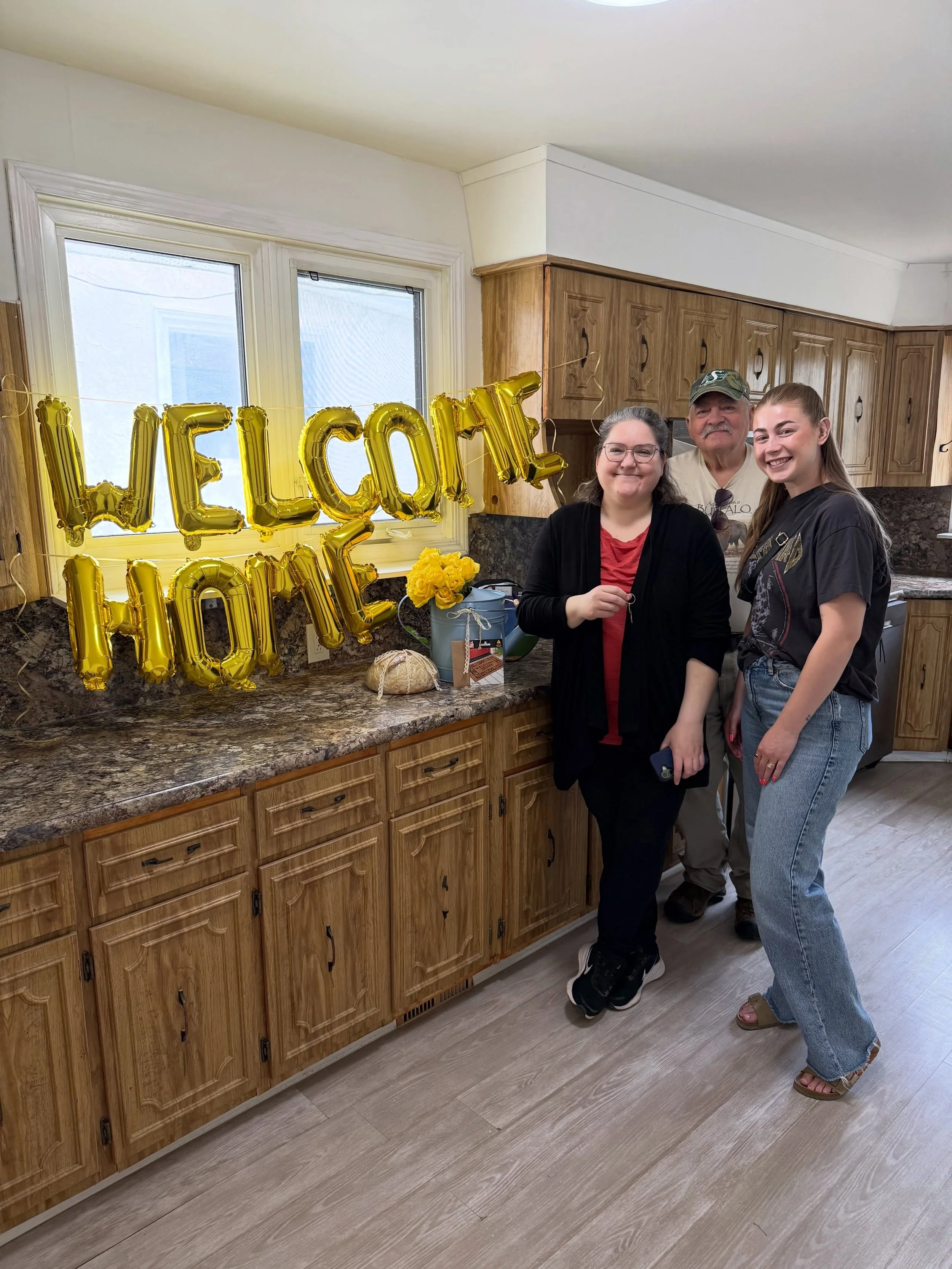 Some possession days hit a little different 🤍🏡

Helping my client purchase her first home was so special, and having her dad by her side throughout the journey made today even sweeter. Congratulations &amp; welcome home 🔑✨