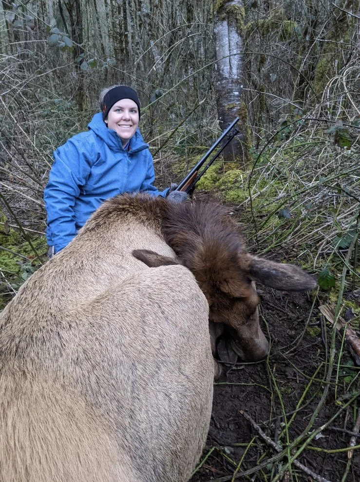 Honor your hunt as art.
Send us the jawbone, leg bone, or antlers from your harvest or your favorite shed finds, and we will craft stunning decorative obsidian knives or matched sets made to be displayed and treasured. Any style, any embellishment—be