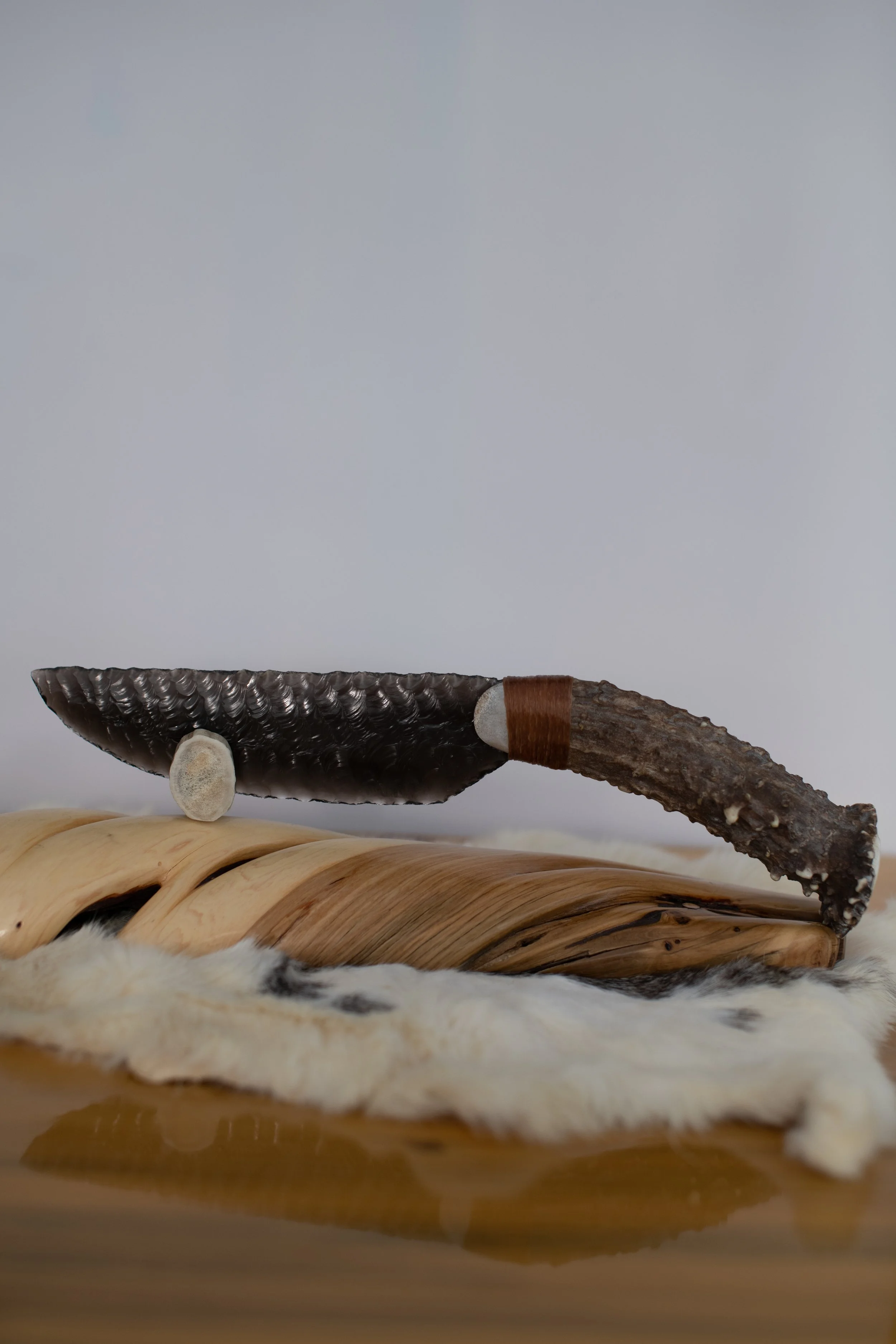 Honor your hunt as art.
Send us the jawbone, leg bone, or antlers from your harvest or your favorite shed finds, and we will craft stunning decorative obsidian knives or matched sets made to be displayed and treasured. Any style, any embellishment—be
