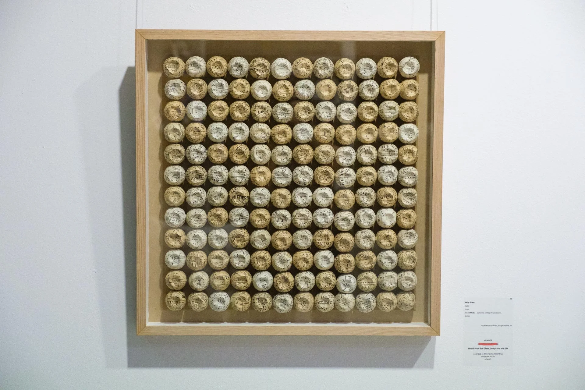 The Wulff Prize for Glass, Sculpture and 3D: b flat by Kelly Grant