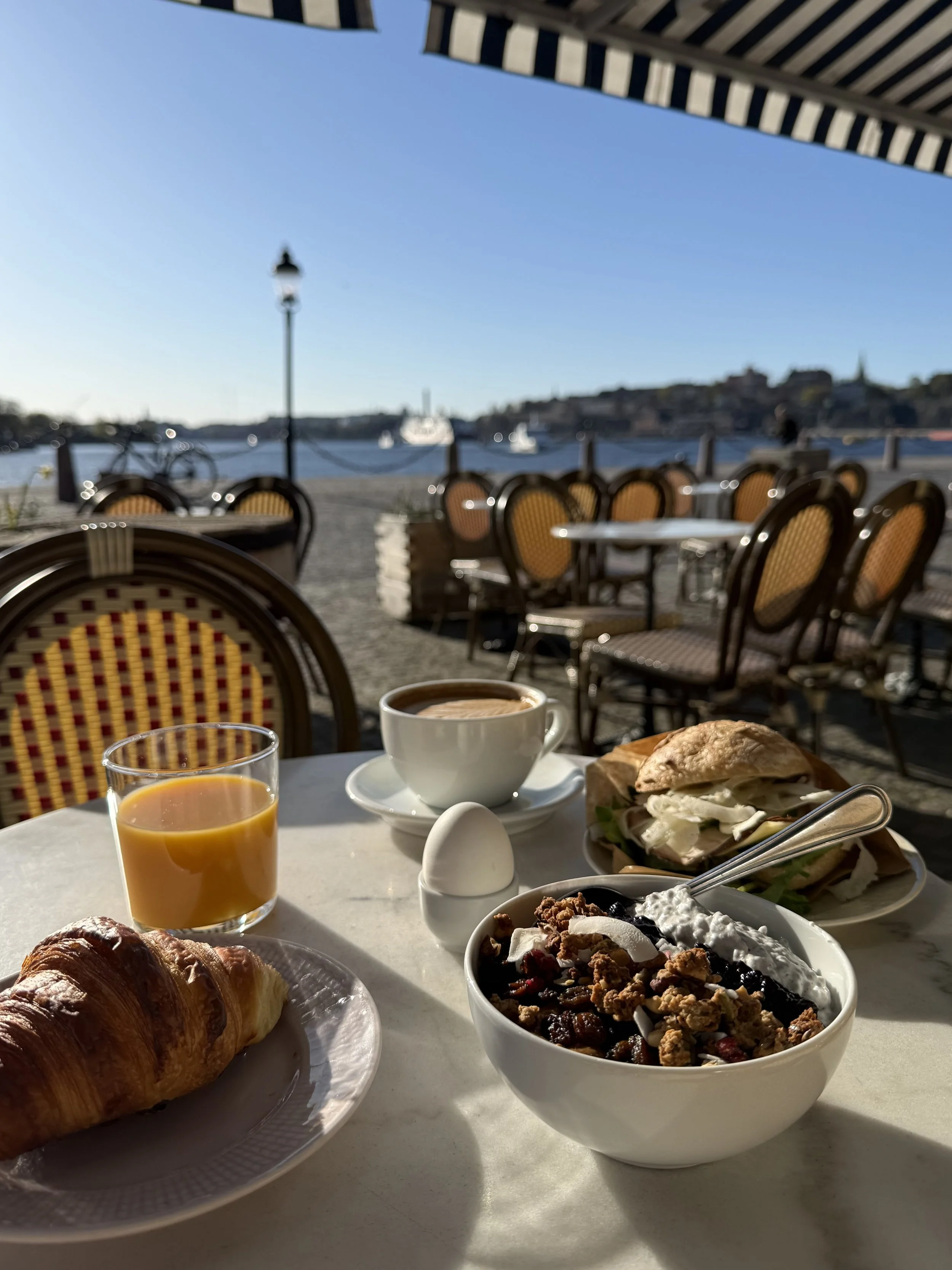 galleri frukost ute ny.jpeg