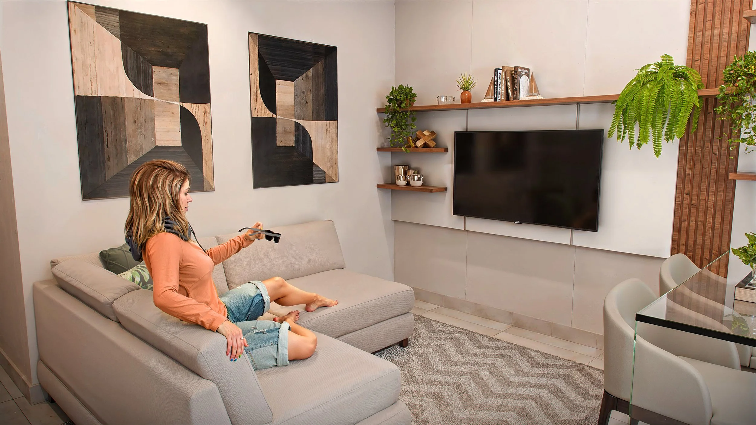 20251023_Pheonix_PheobesJourney_LivingRoom_Overview.jpg