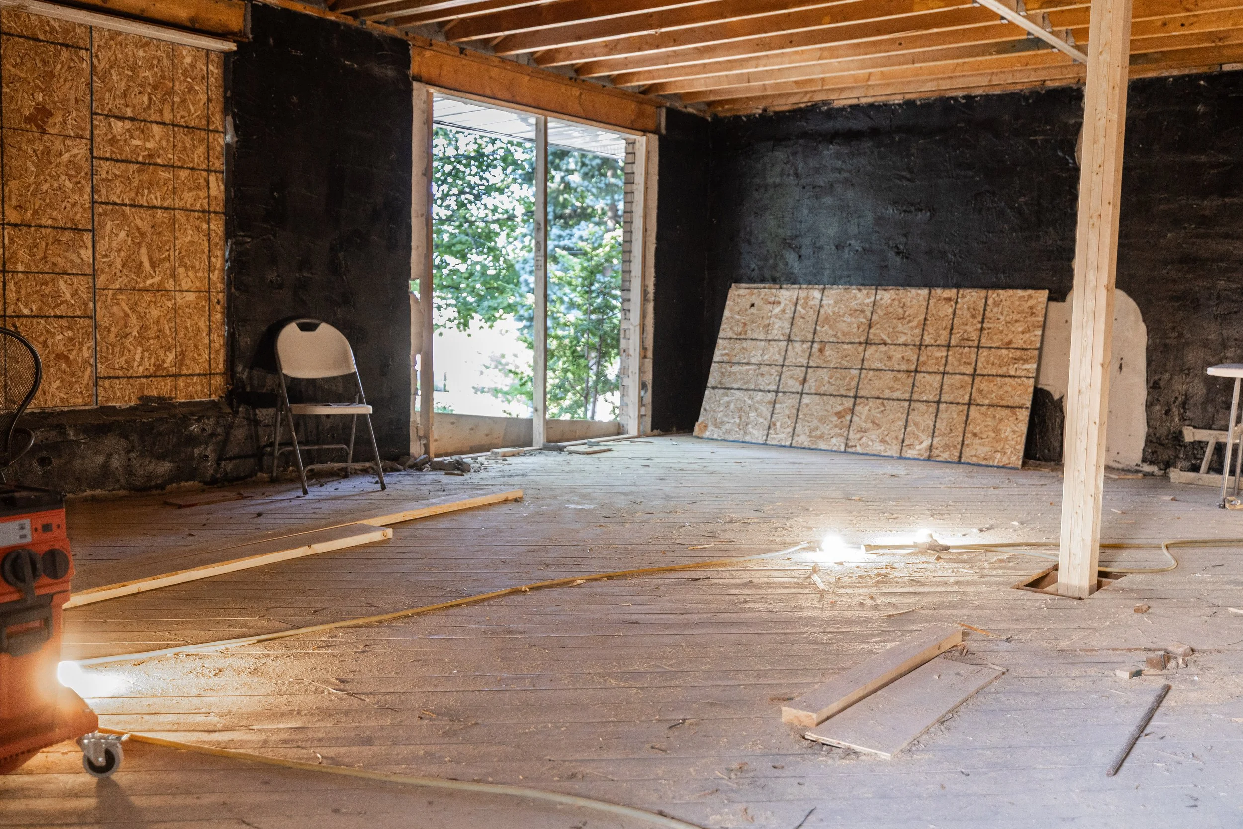 Precision Subfloor Removal: Protecting Load Bearing Walls and Keeping Framing Crews on Schedule