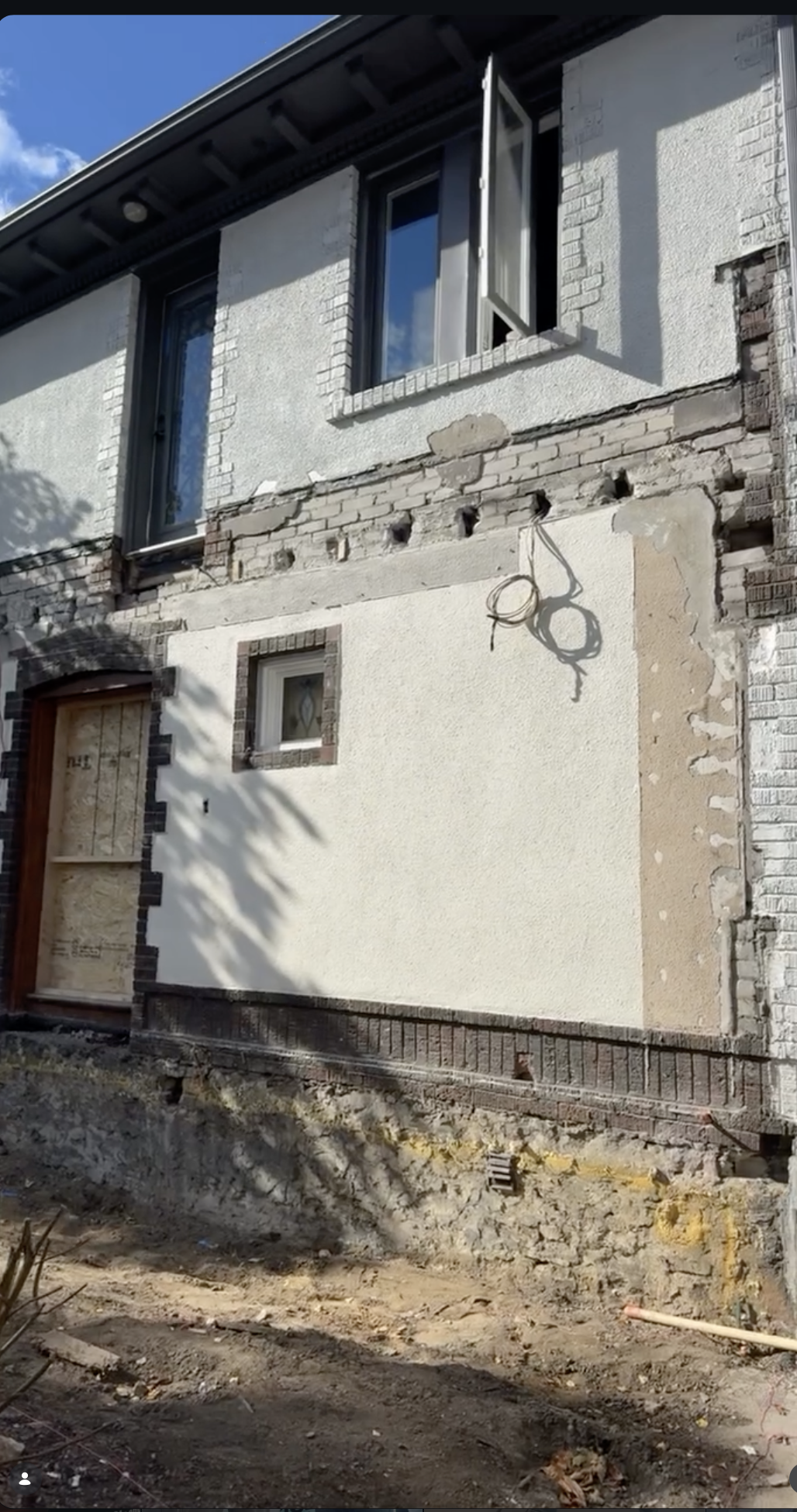 Executing Selective Demolition on Tight Urban Sites: A Bloor West Village Case Study