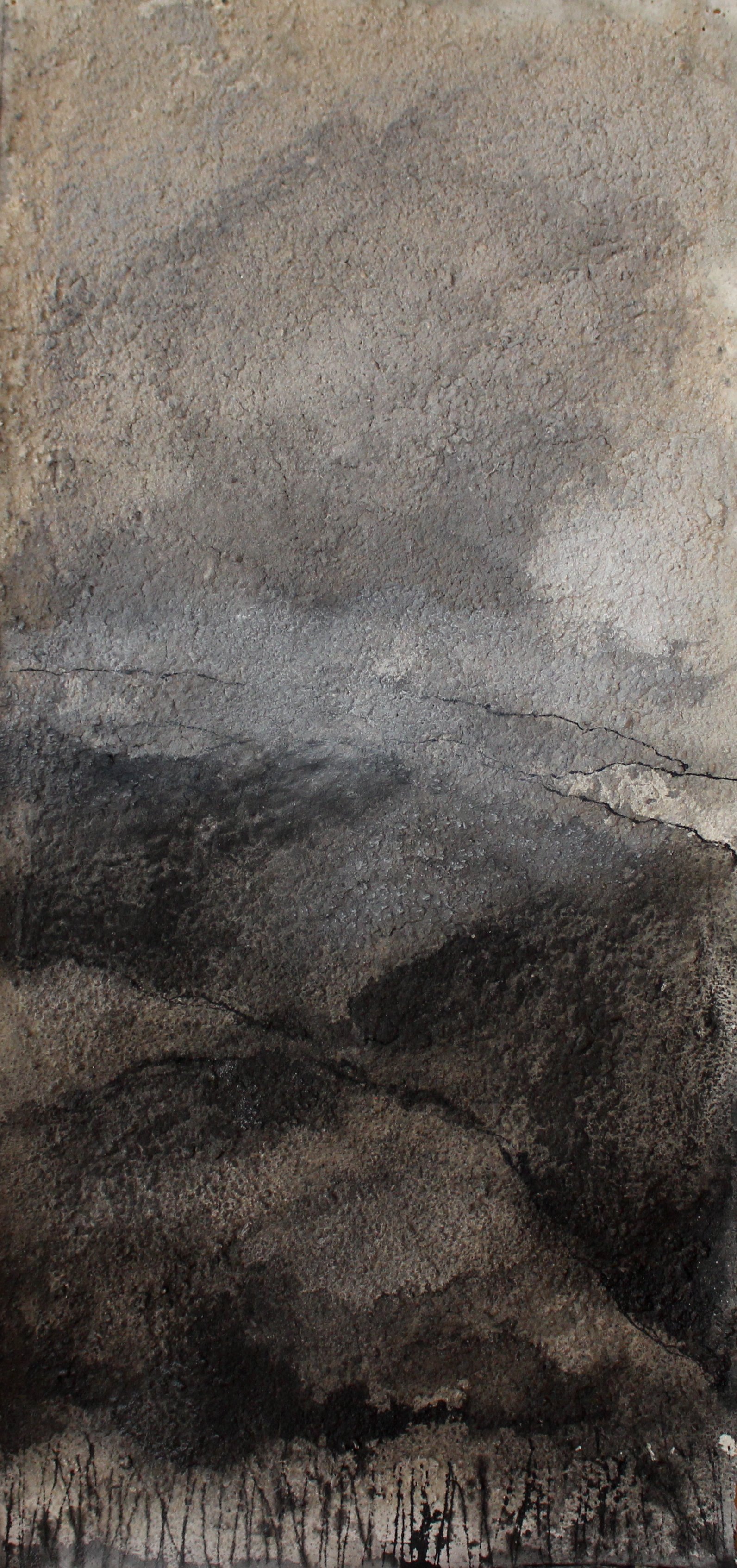 MONTE IRIBIO I
Polvo de mármol, tinta china y acrílico sobre papel
50,5 x 24 cm